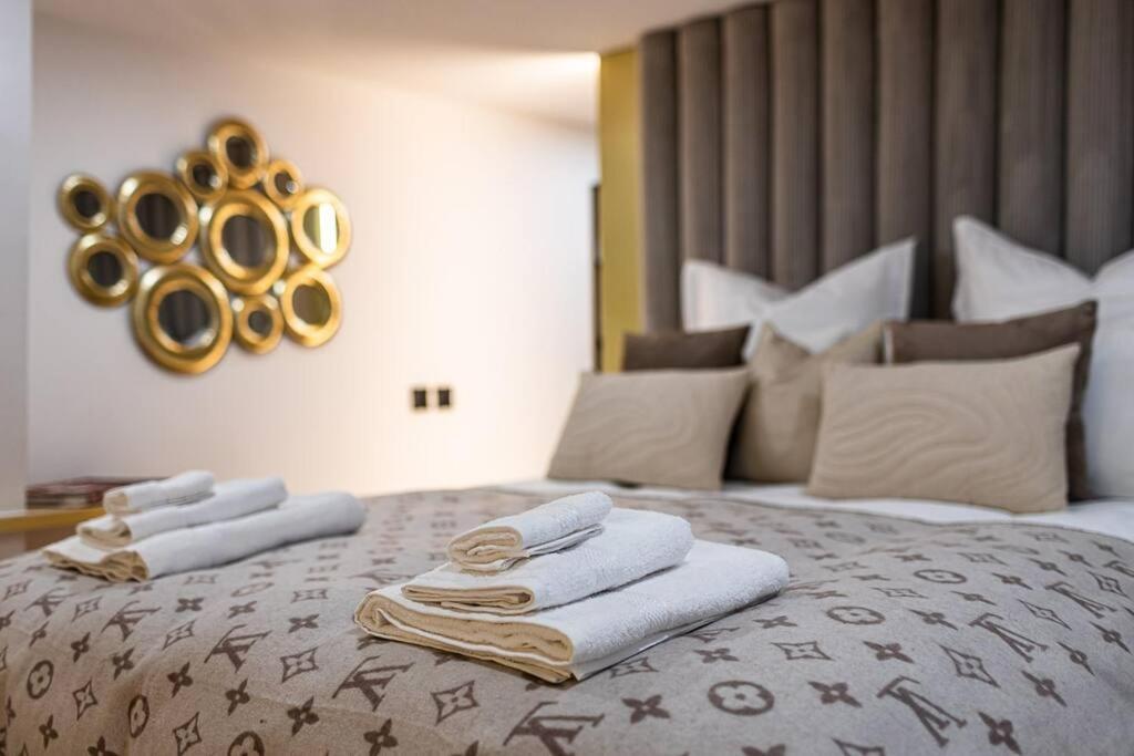 Appartement B Luxe Triplex, Cinema Near Place Des Vosges Ac *