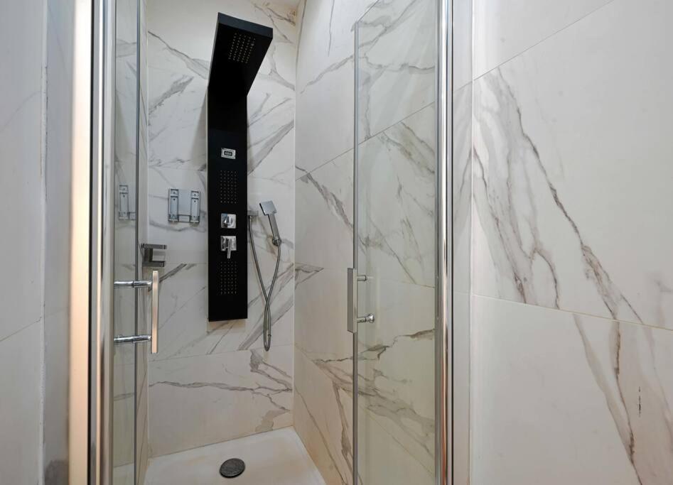 Apartment Great And Cosy At Champ De Mars Paris