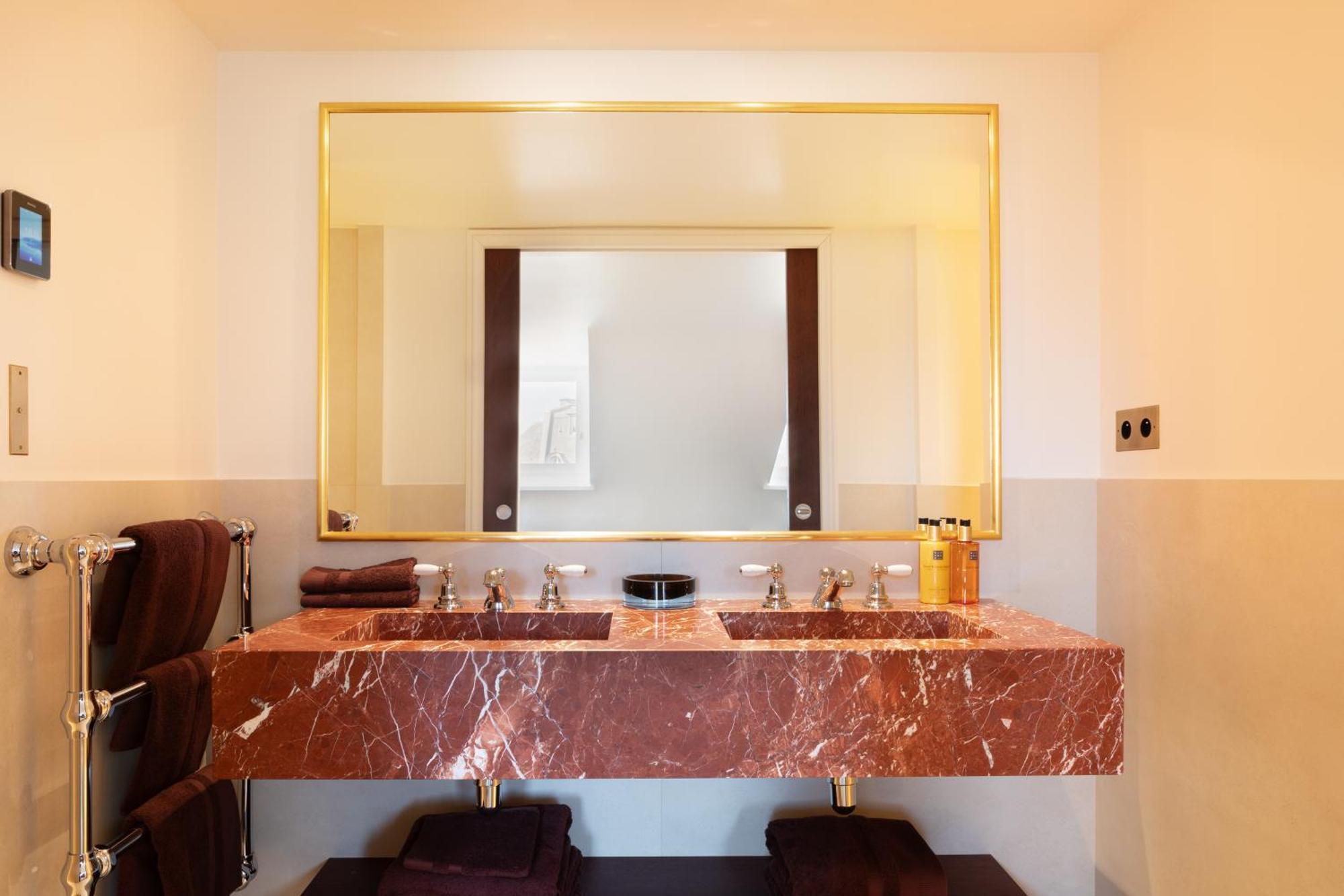 Oniri - Serviced In Ile De La Cite - Notre Dame Paris