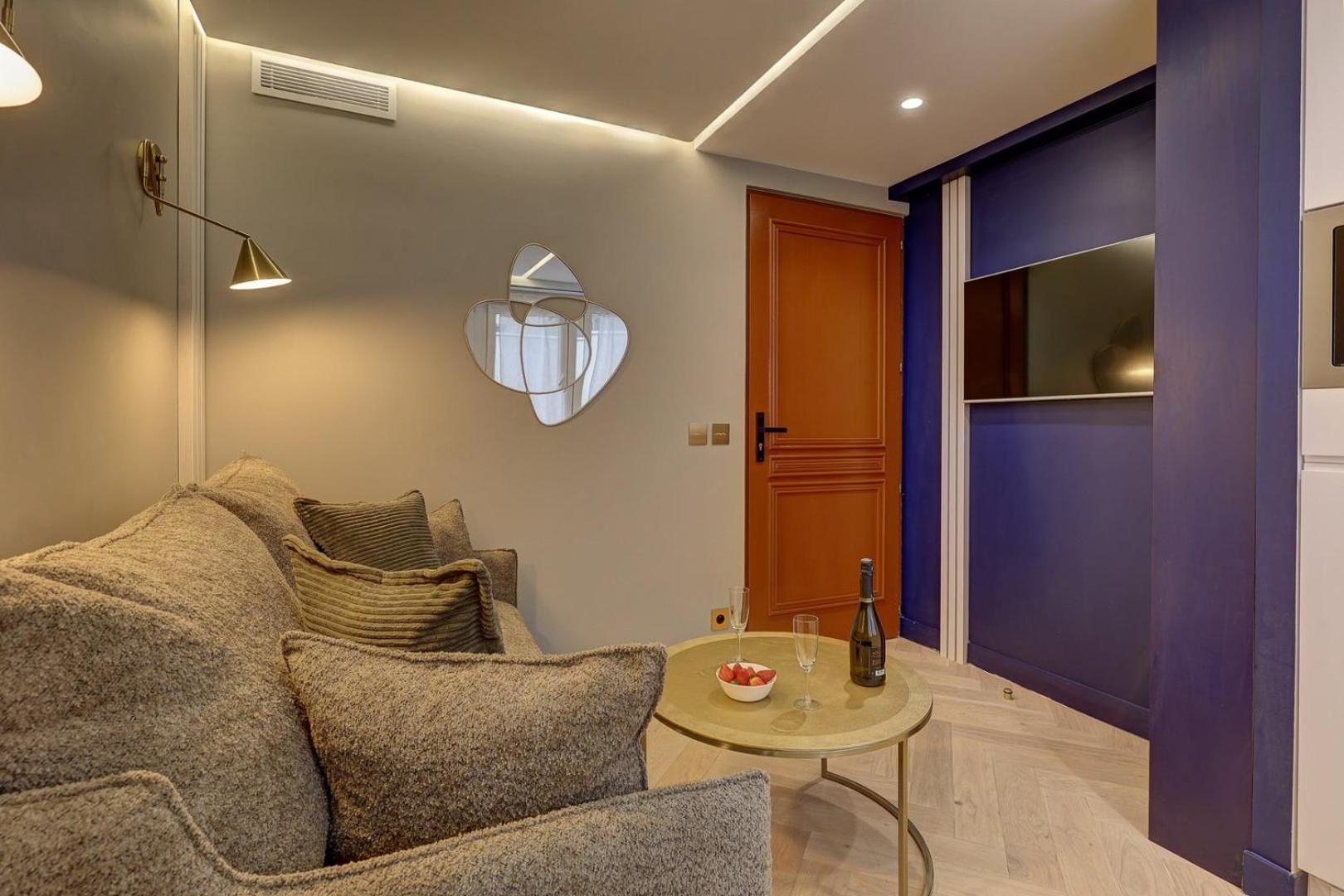 369 Fondary 5 - Superb In Paris