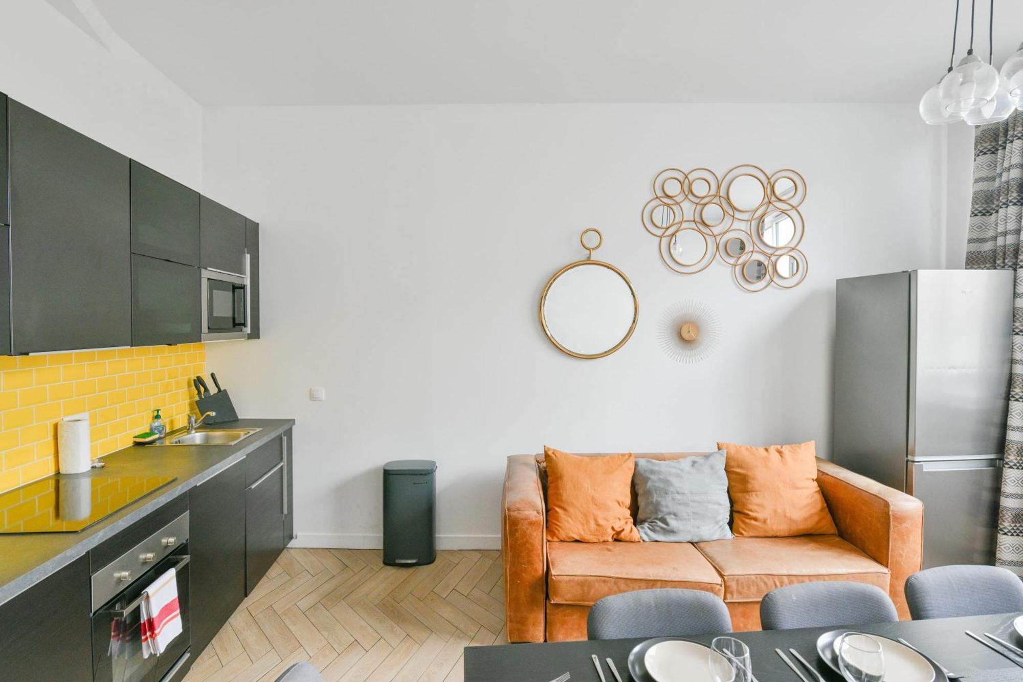 Sacre-coeur Modern 4bd With Sauna For 10 Guests! Apartment