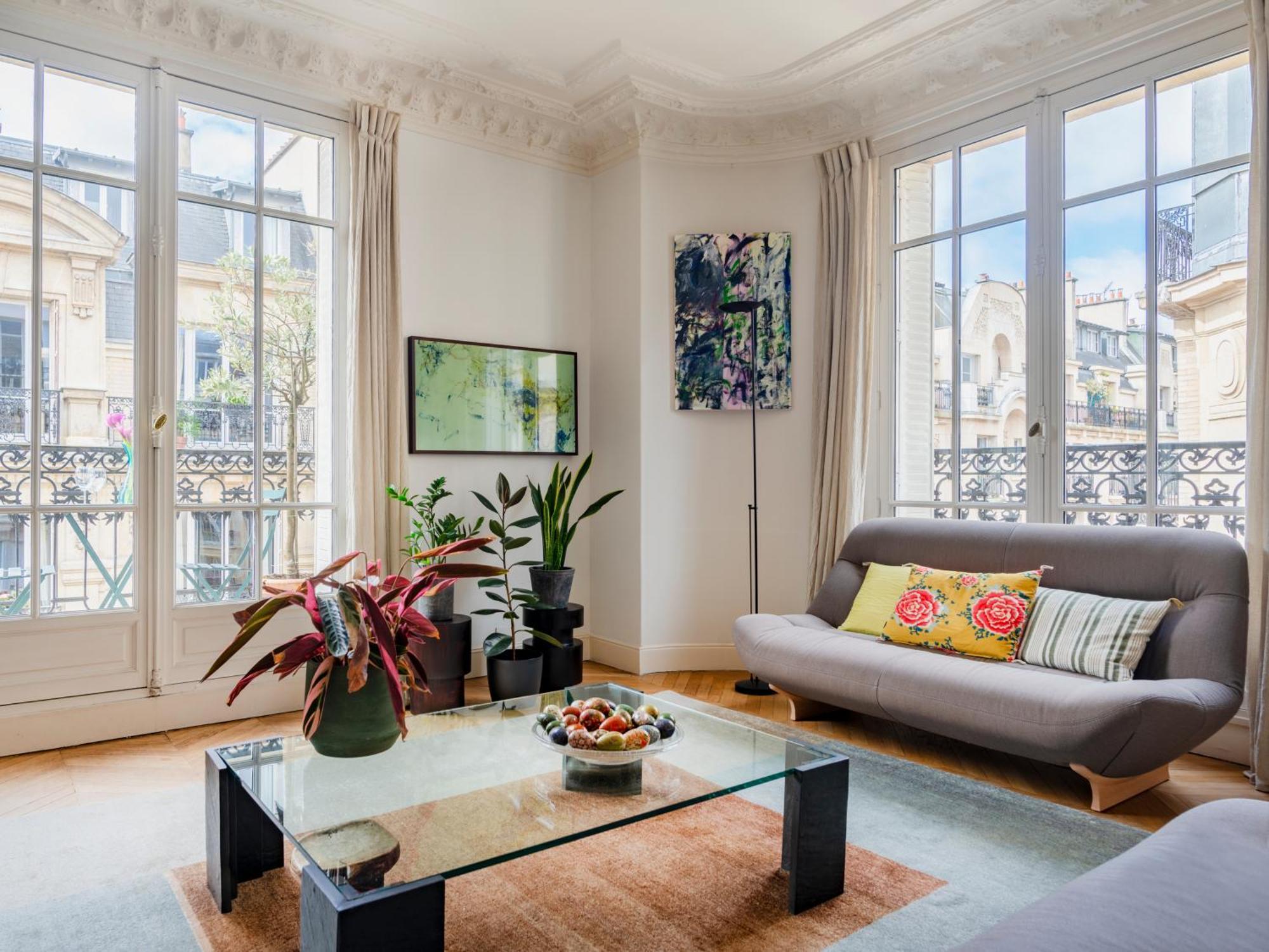 Eugene Design * Paris