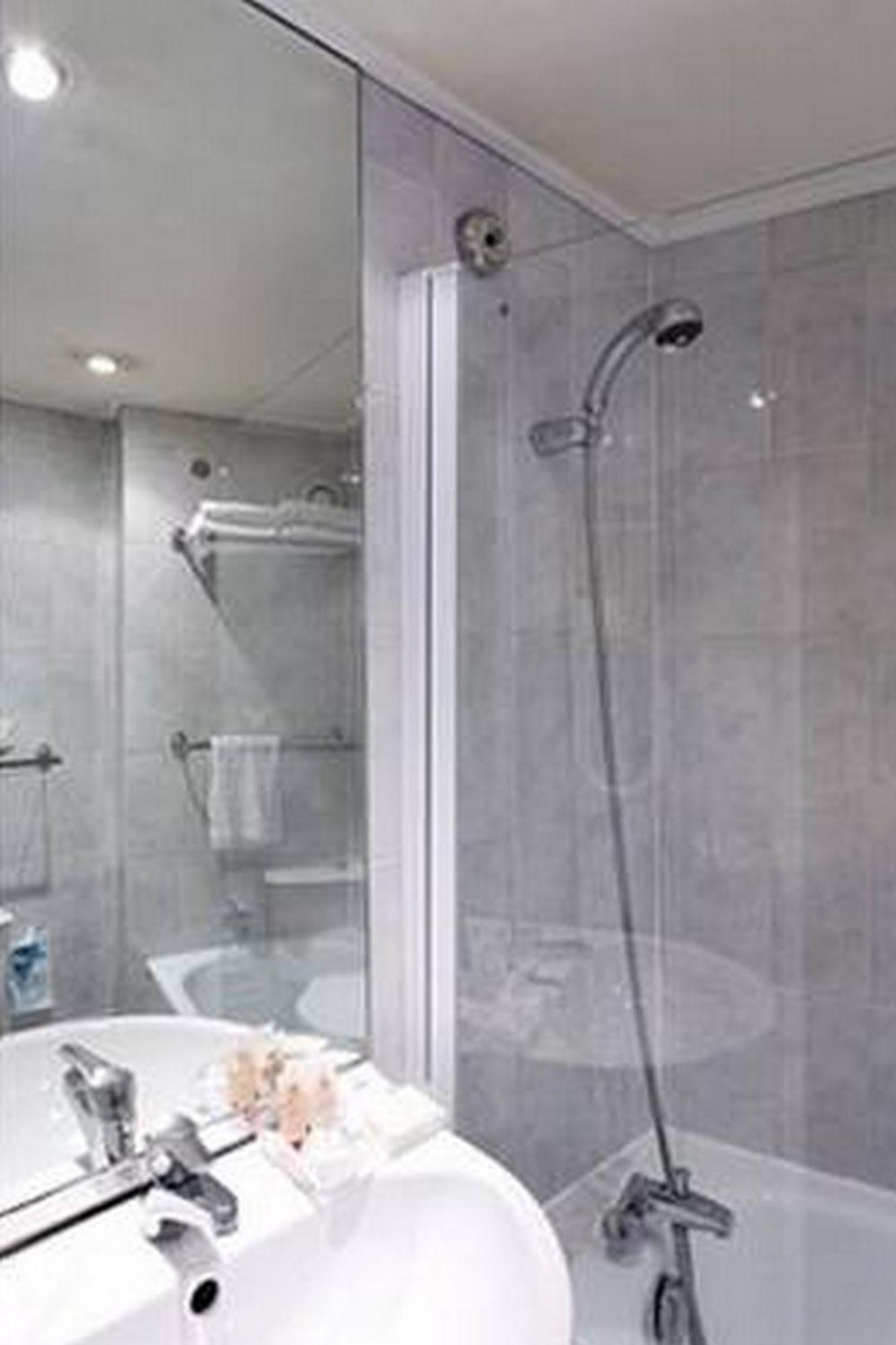 Hotel Queen Mary 4*