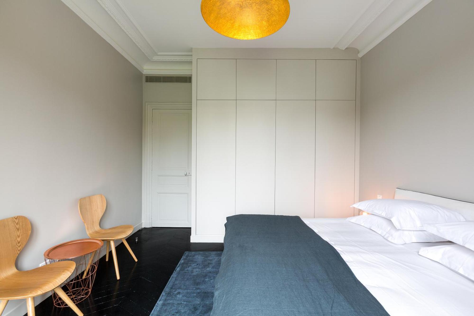 Apartment Drouot Luxe Paris