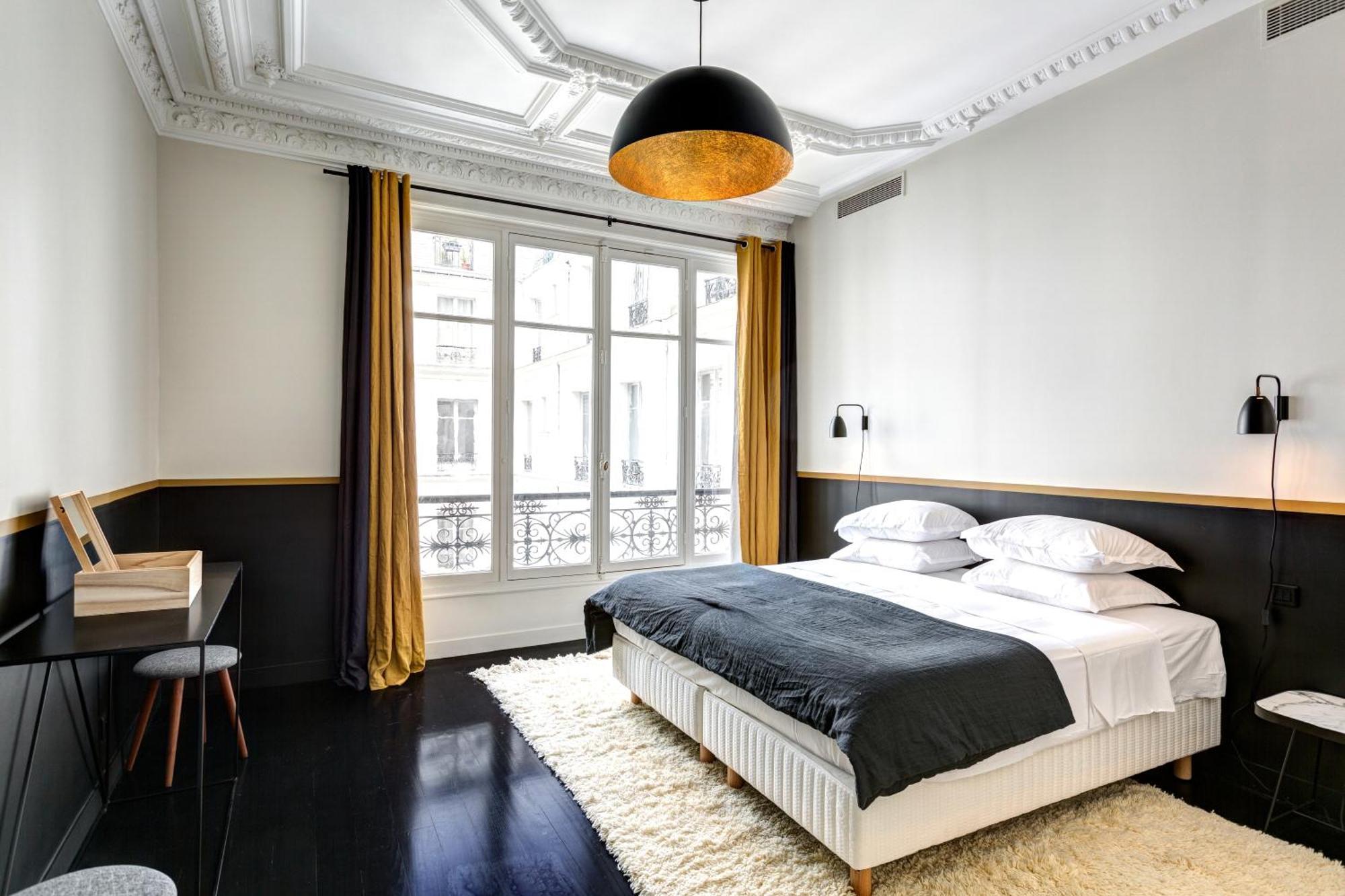 Apartment Drouot Luxe Paris