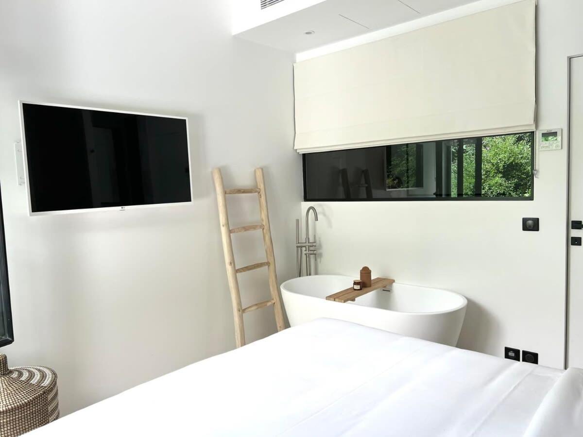 Apartment Luxueux Cinema Quartier Du Marais - 8p - Flat-guest Paris