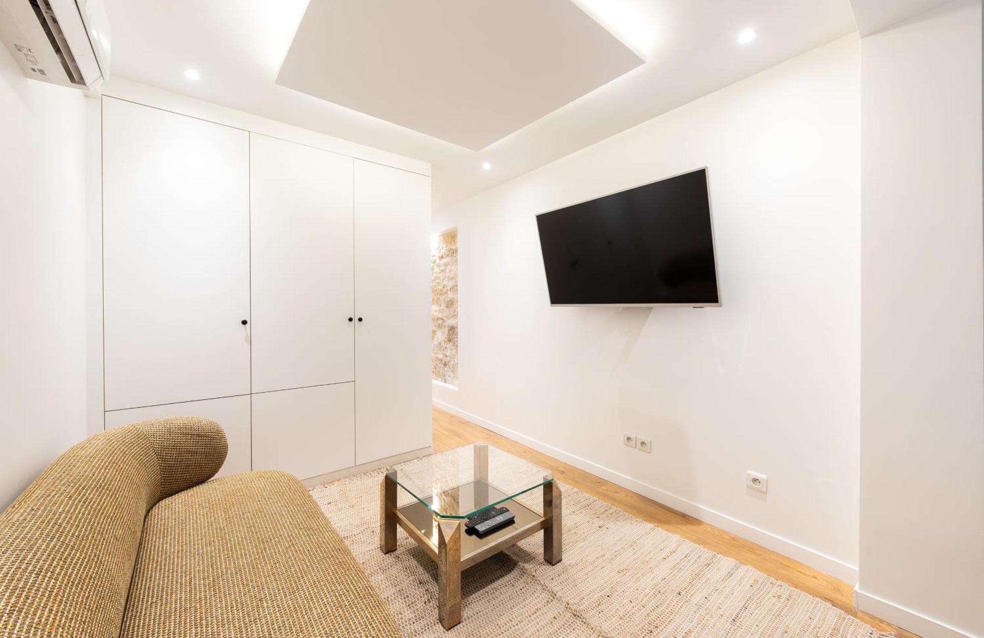 Apartment Beautiful Flat In The Marais Paris