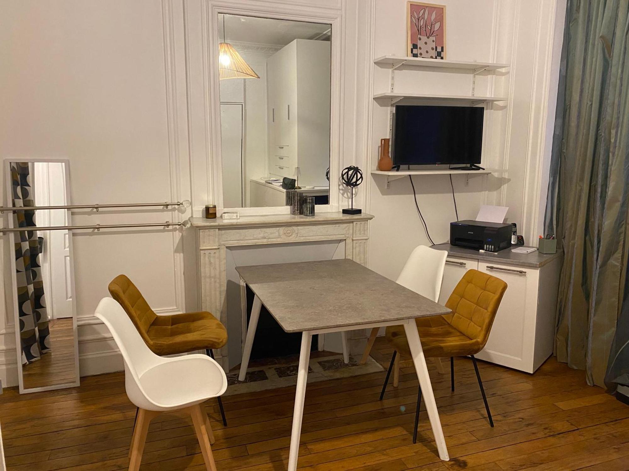 Passy Tour Eiffel Appartement