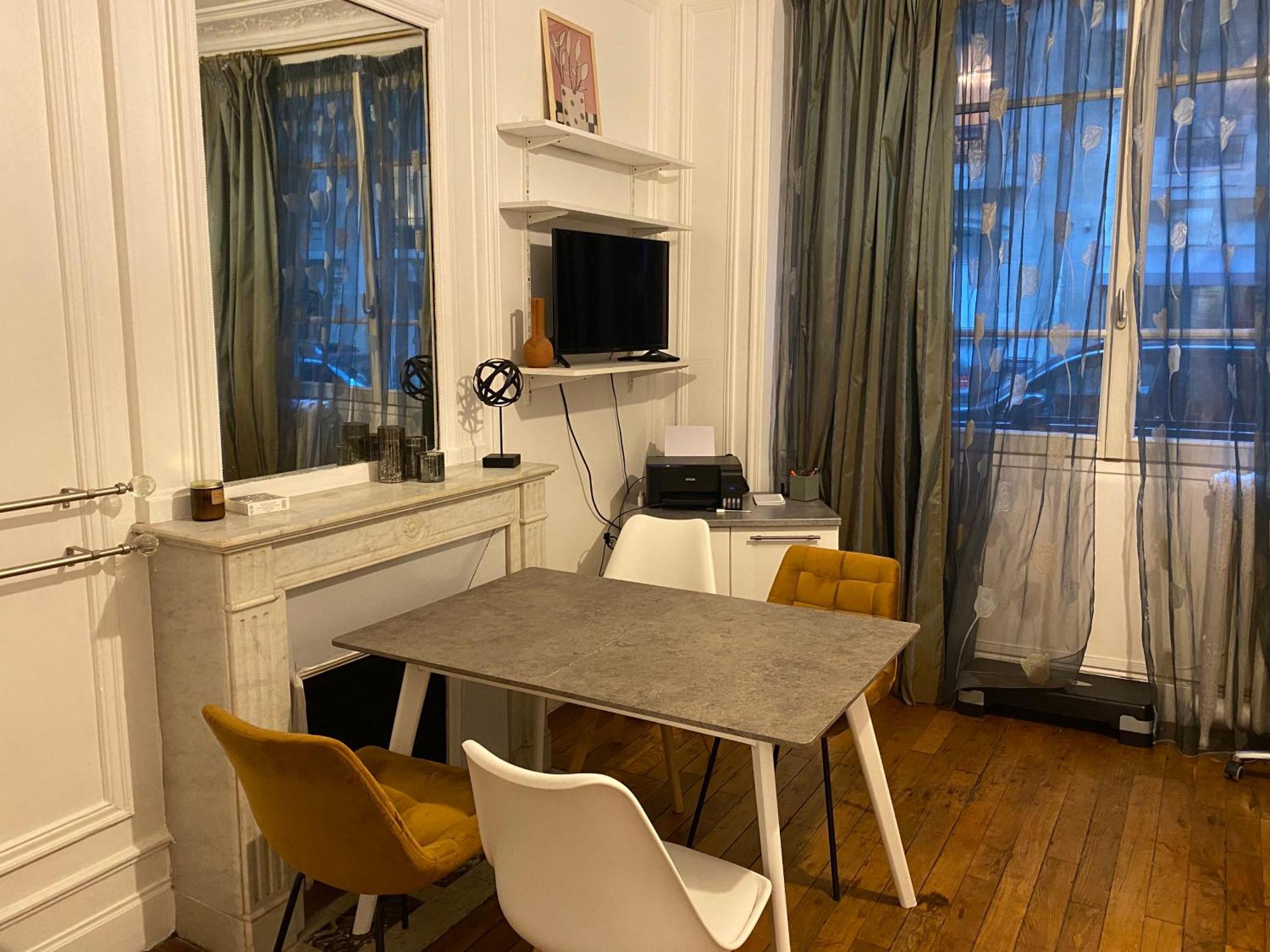 Appartement Passy Tour Eiffel *