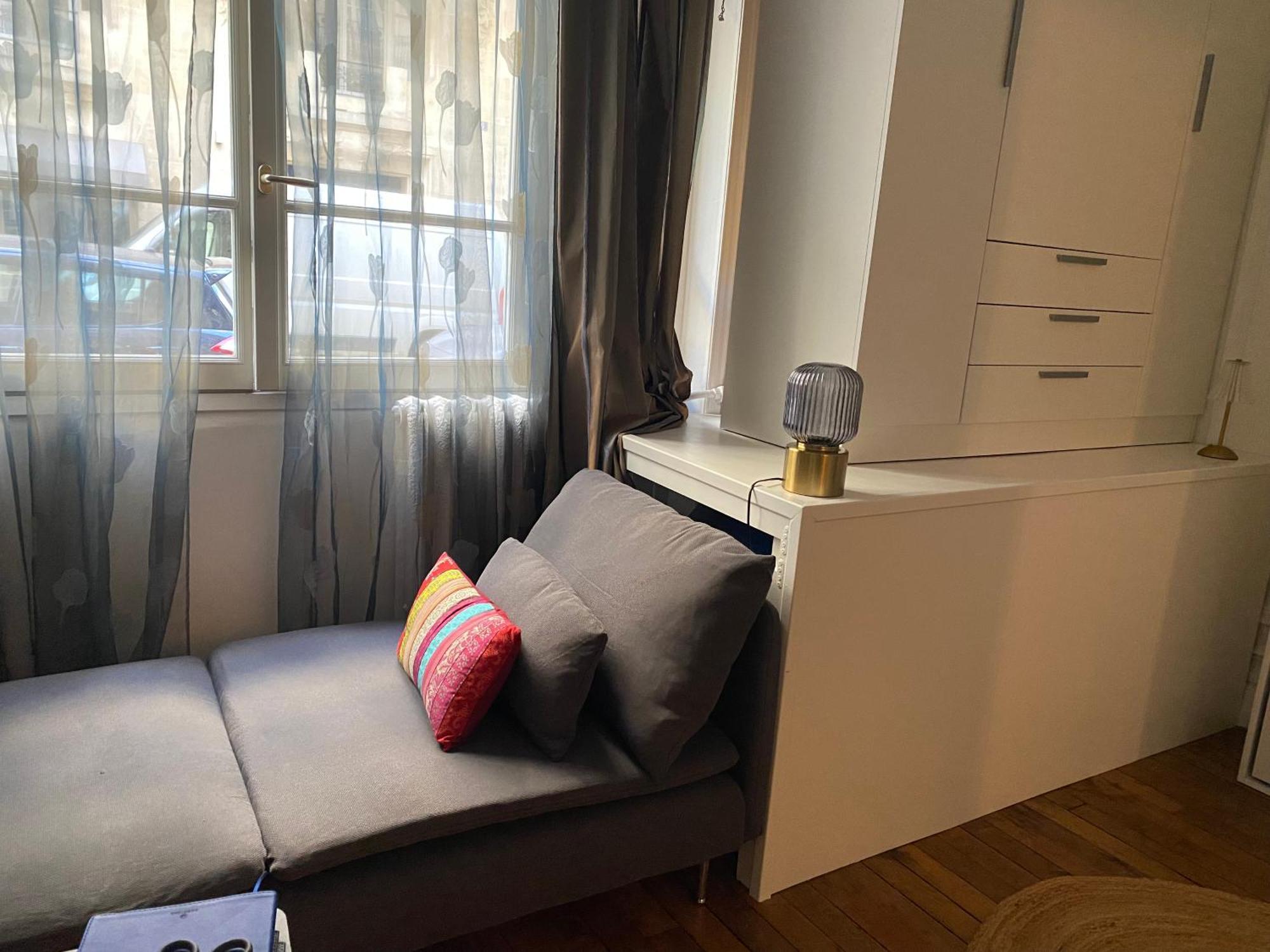 Passy Tour Eiffel Appartement *