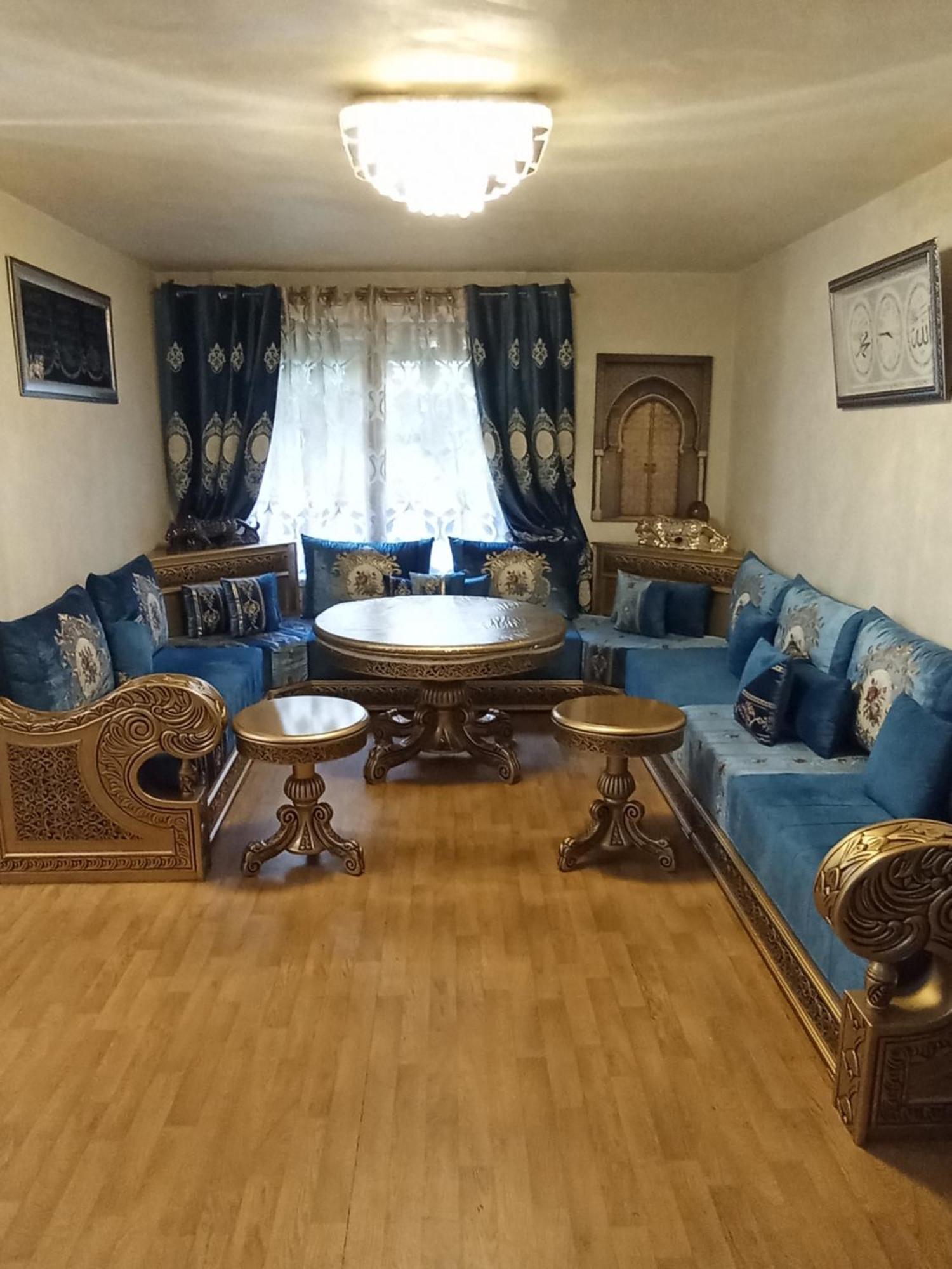 Grand 11eme Apartment