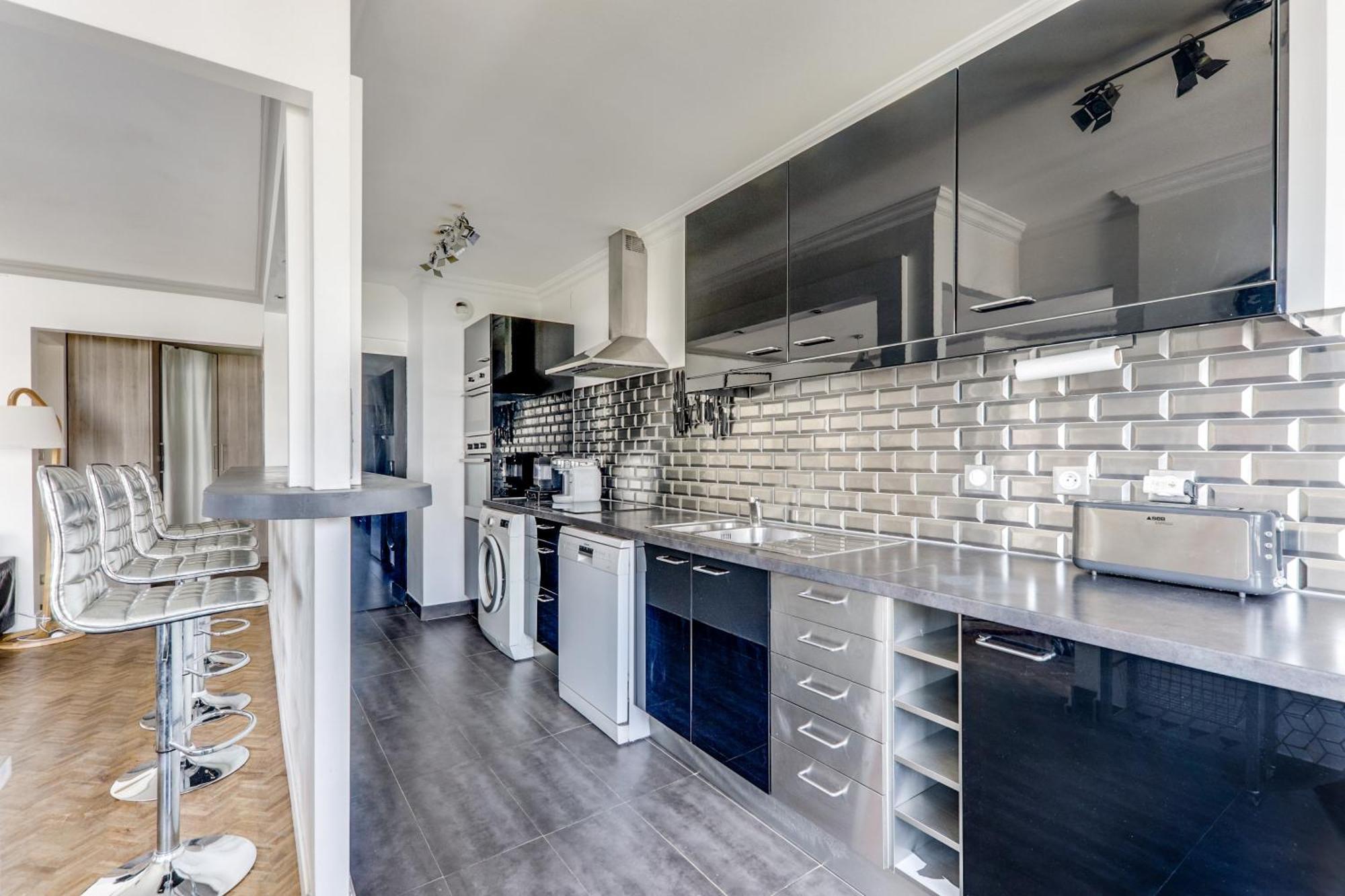 Apartment Avec Balcon Quartier Branche