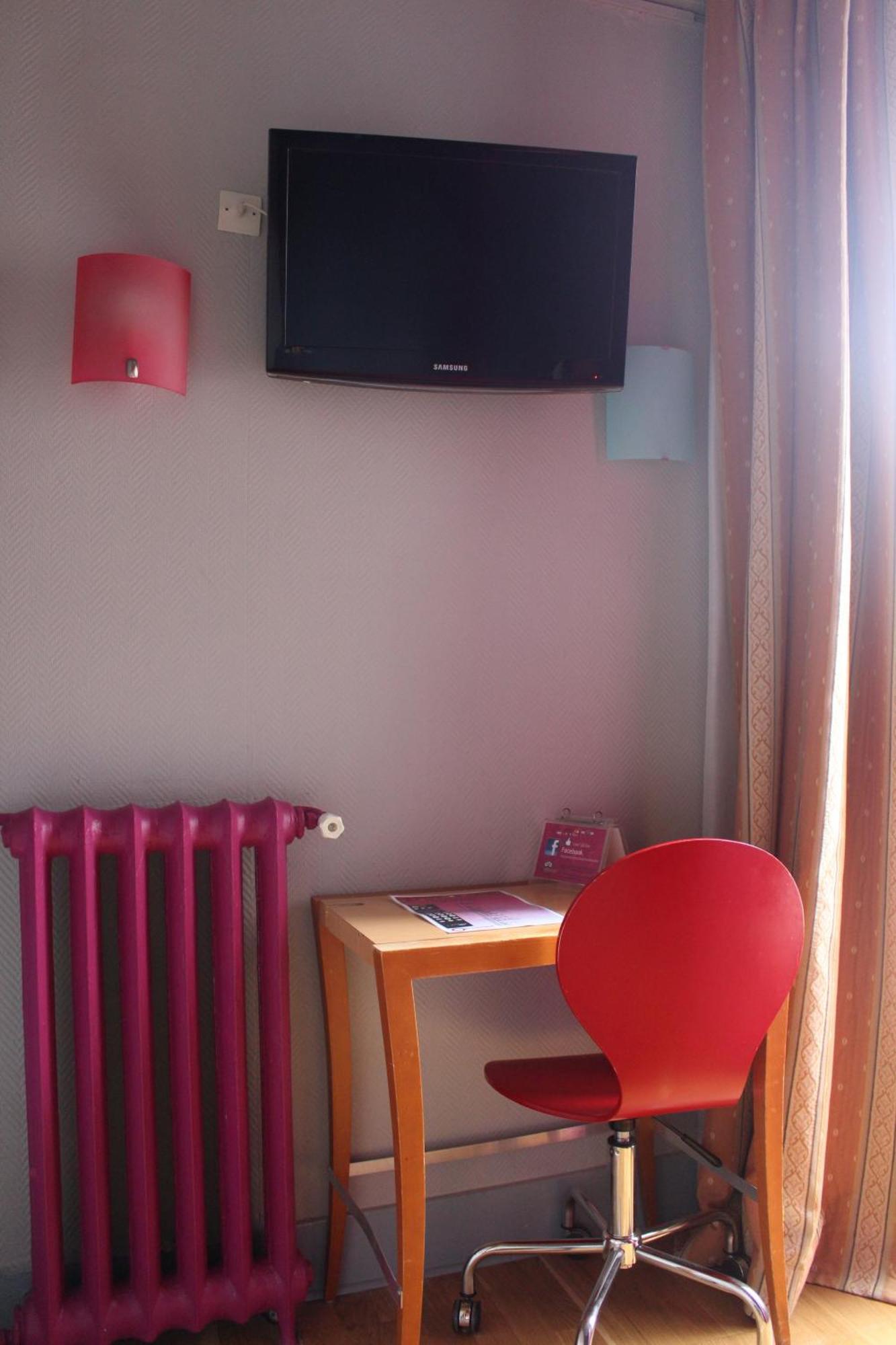 Hostel Arty Porte De Versailles By River Paris