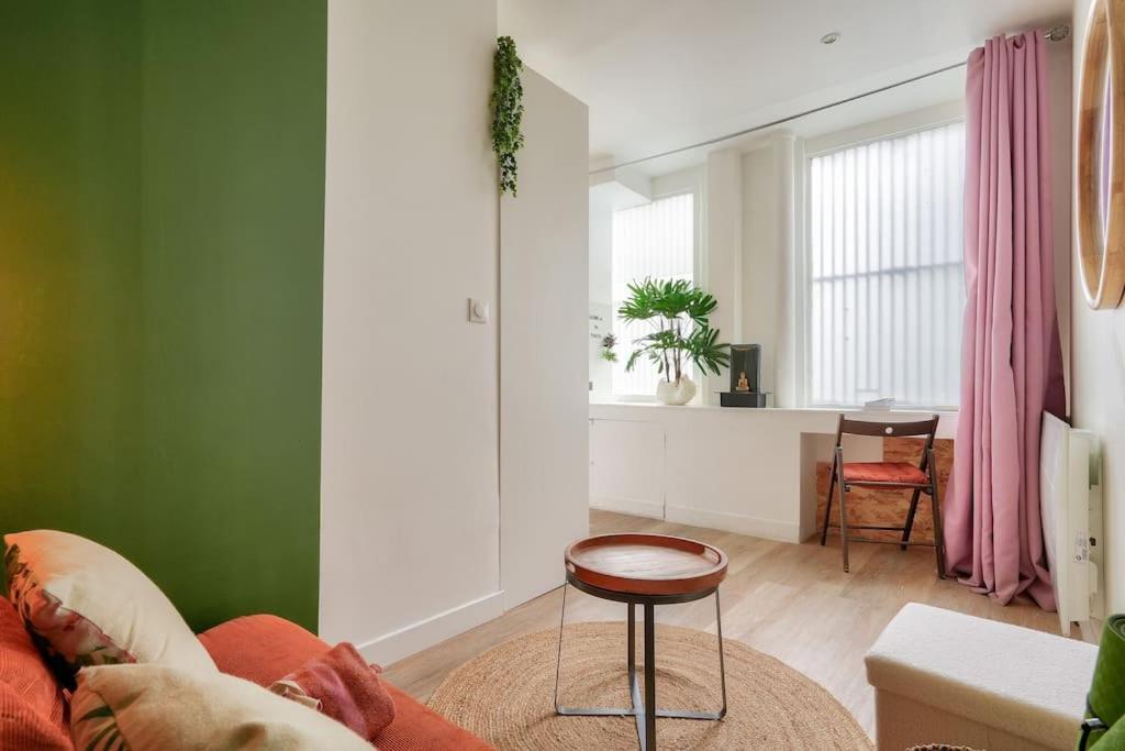 Zen Apartment *