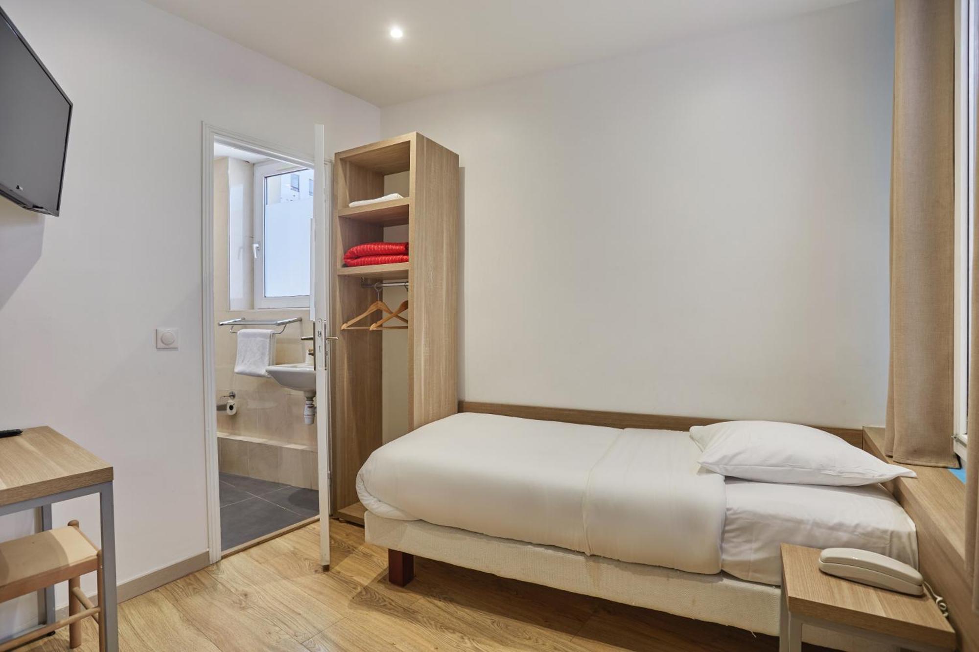 Hotel Merryl 3*