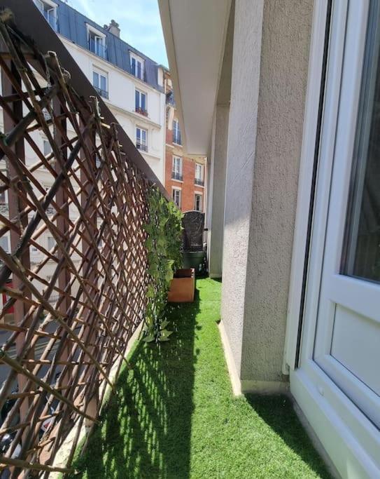 Lumineux Proche Montmartre Apartment *