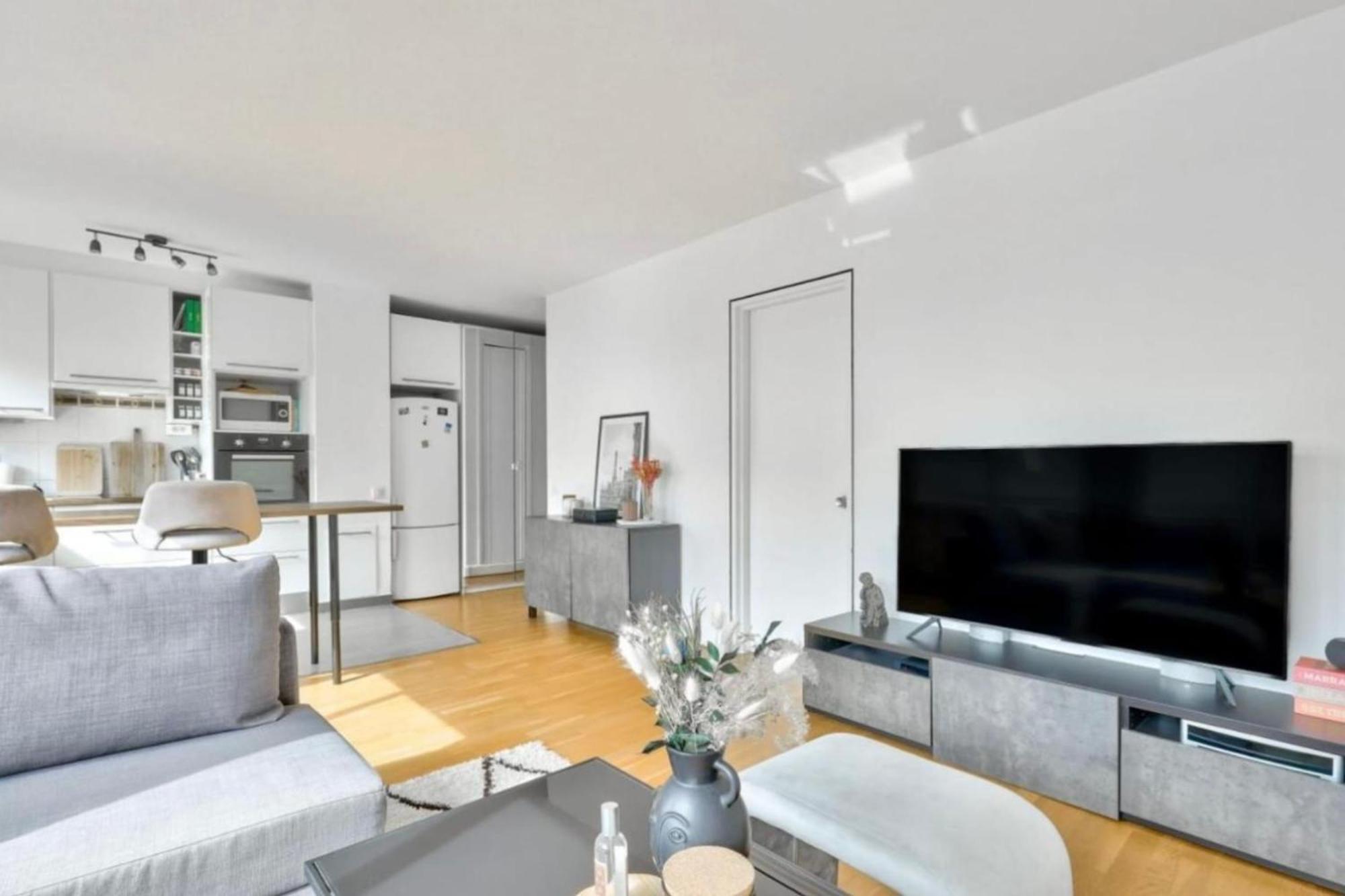 Appartement Cozy 50 M Near Pere-lachaise Paris