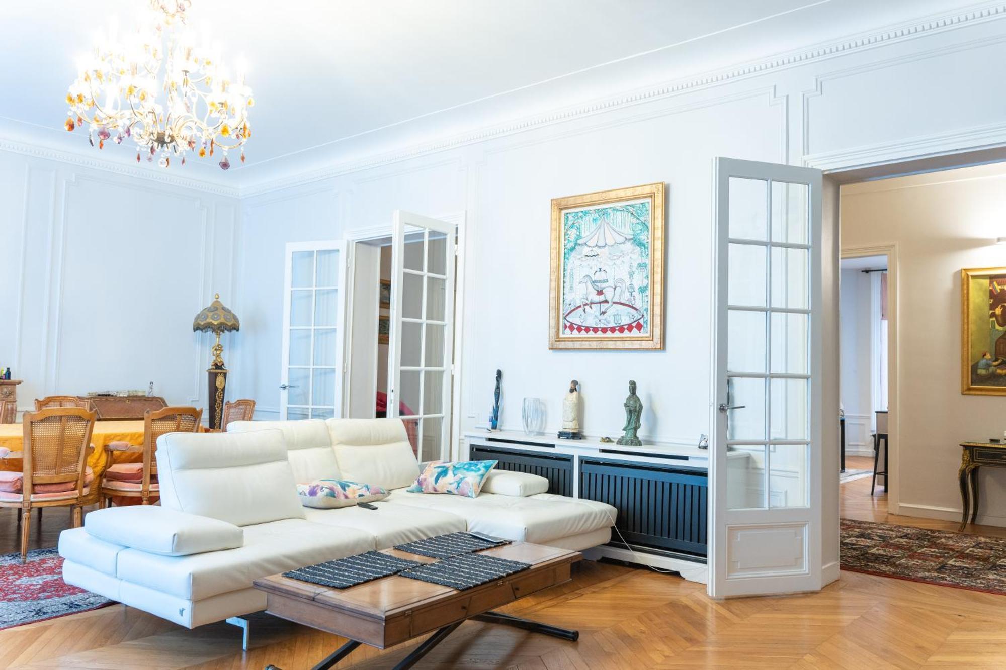 Spacieux De Luxe Appartement *