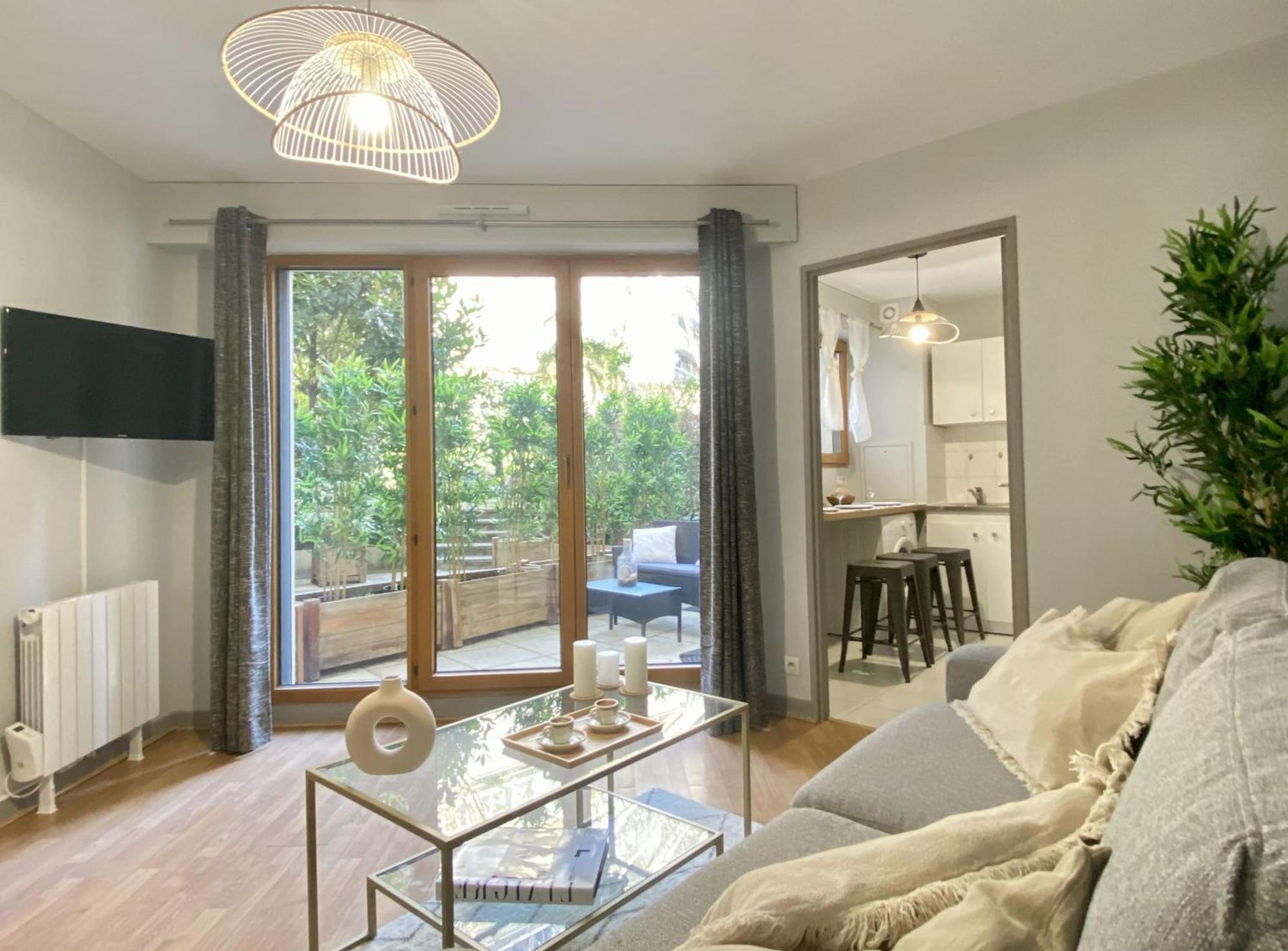 A Detruire 74 - Ne Pas Utiliser Apartment