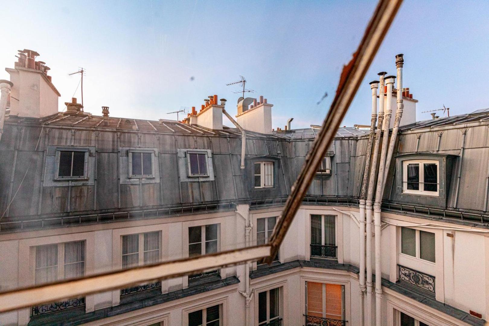 Apartment Guestready - Confortable A 2 Pas Du Louvre Paris