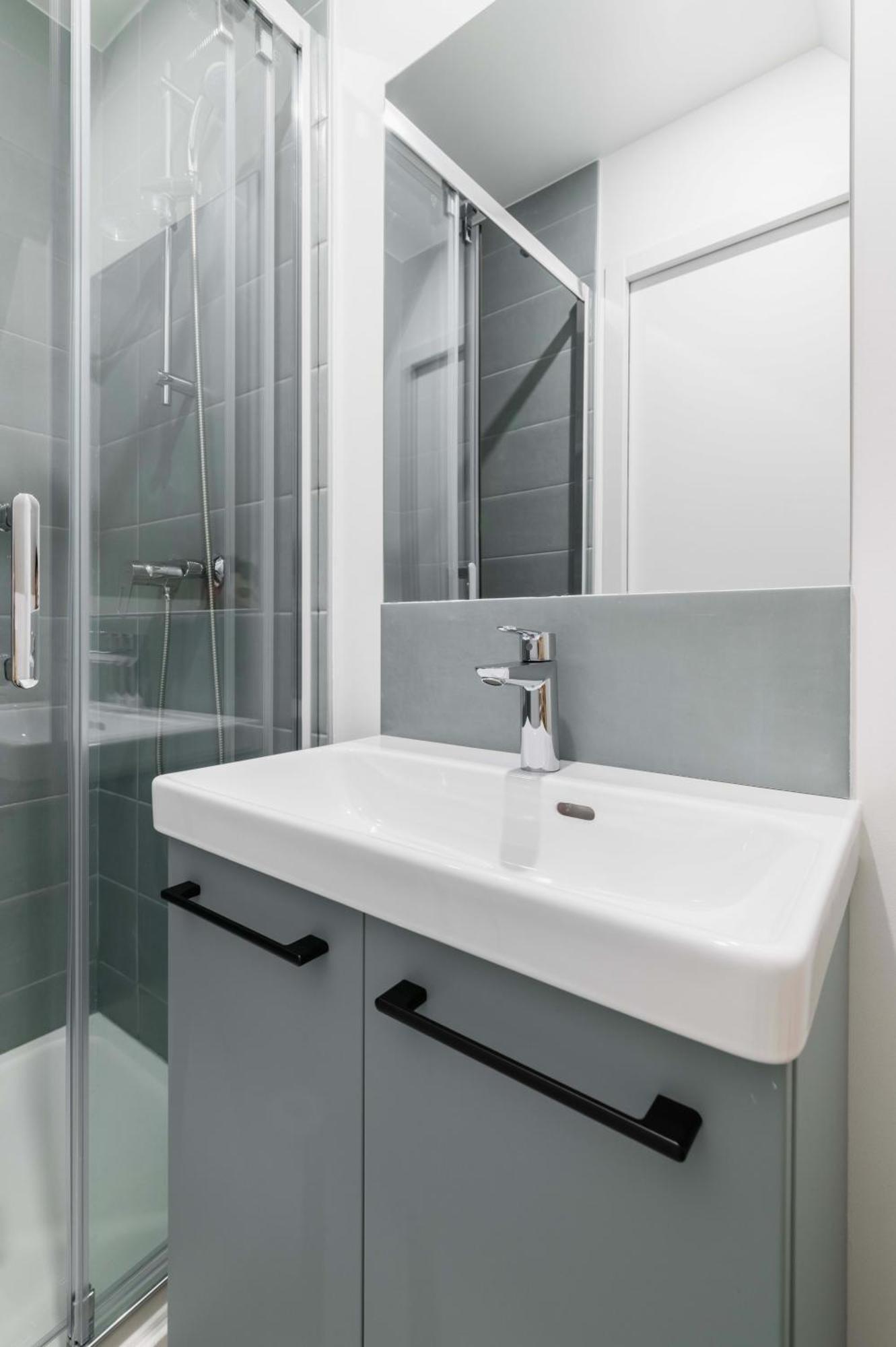 2 Pieces Refait A Neuf Dernier Etage - 19 - 4p - Flat-guest Appartement *