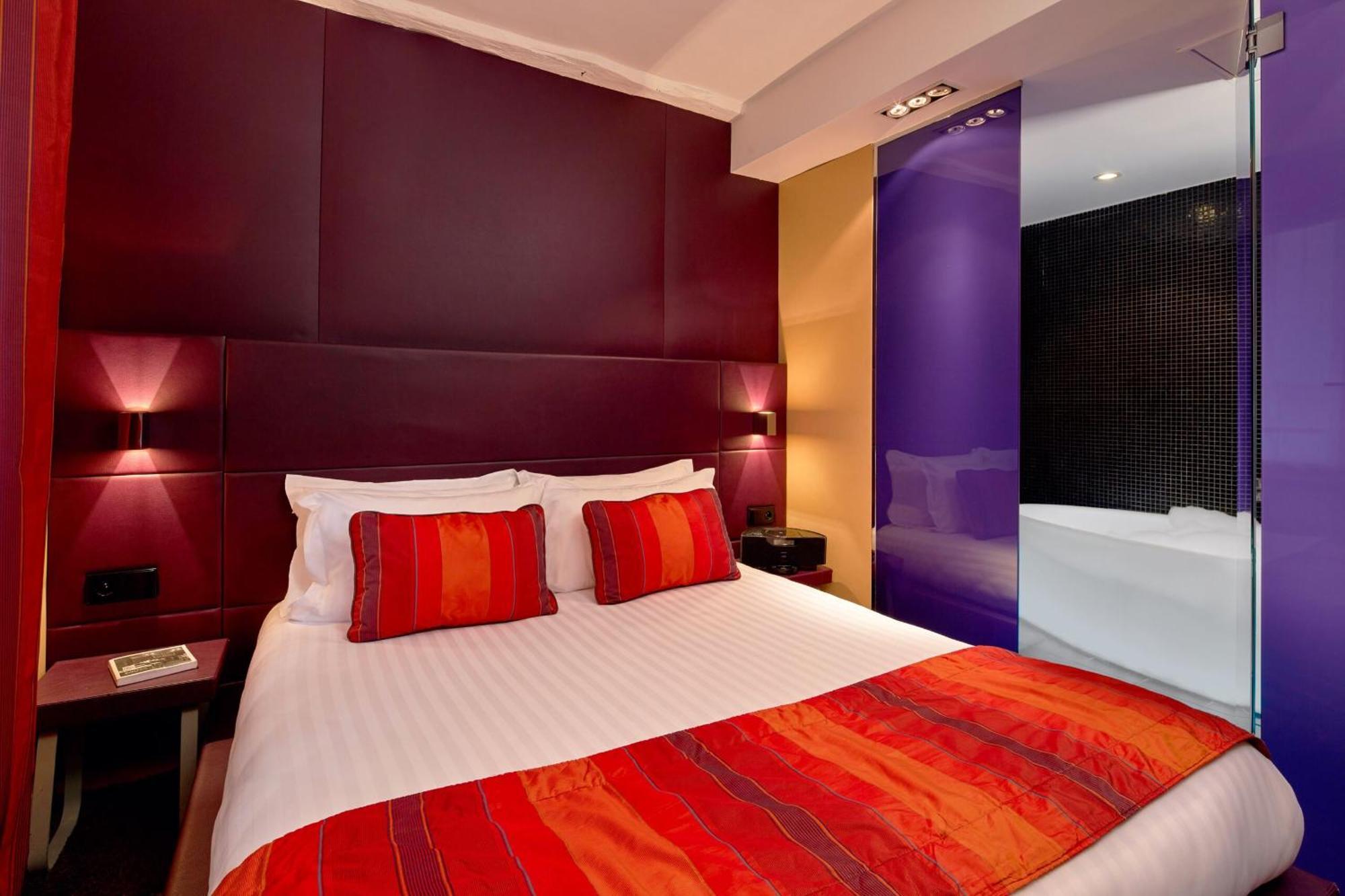 De Notre-dame Hotel 3*
