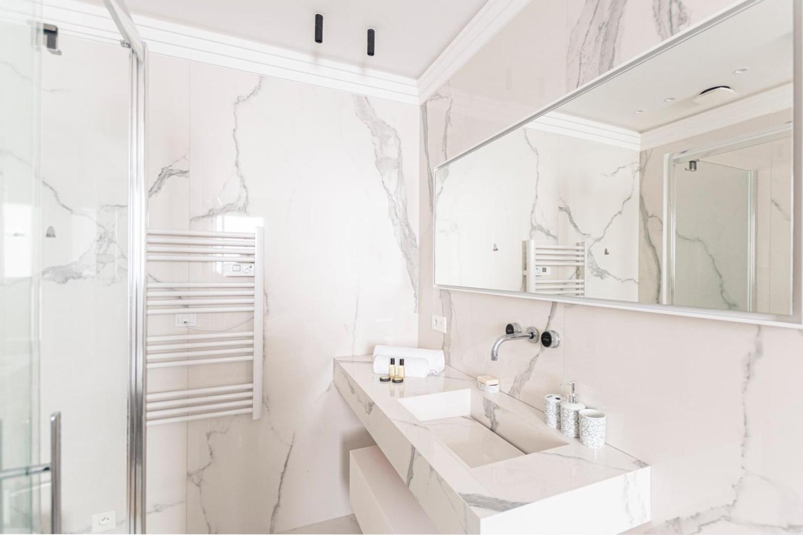 Guestready - Montaigne Luxury - Design Apartment Paris