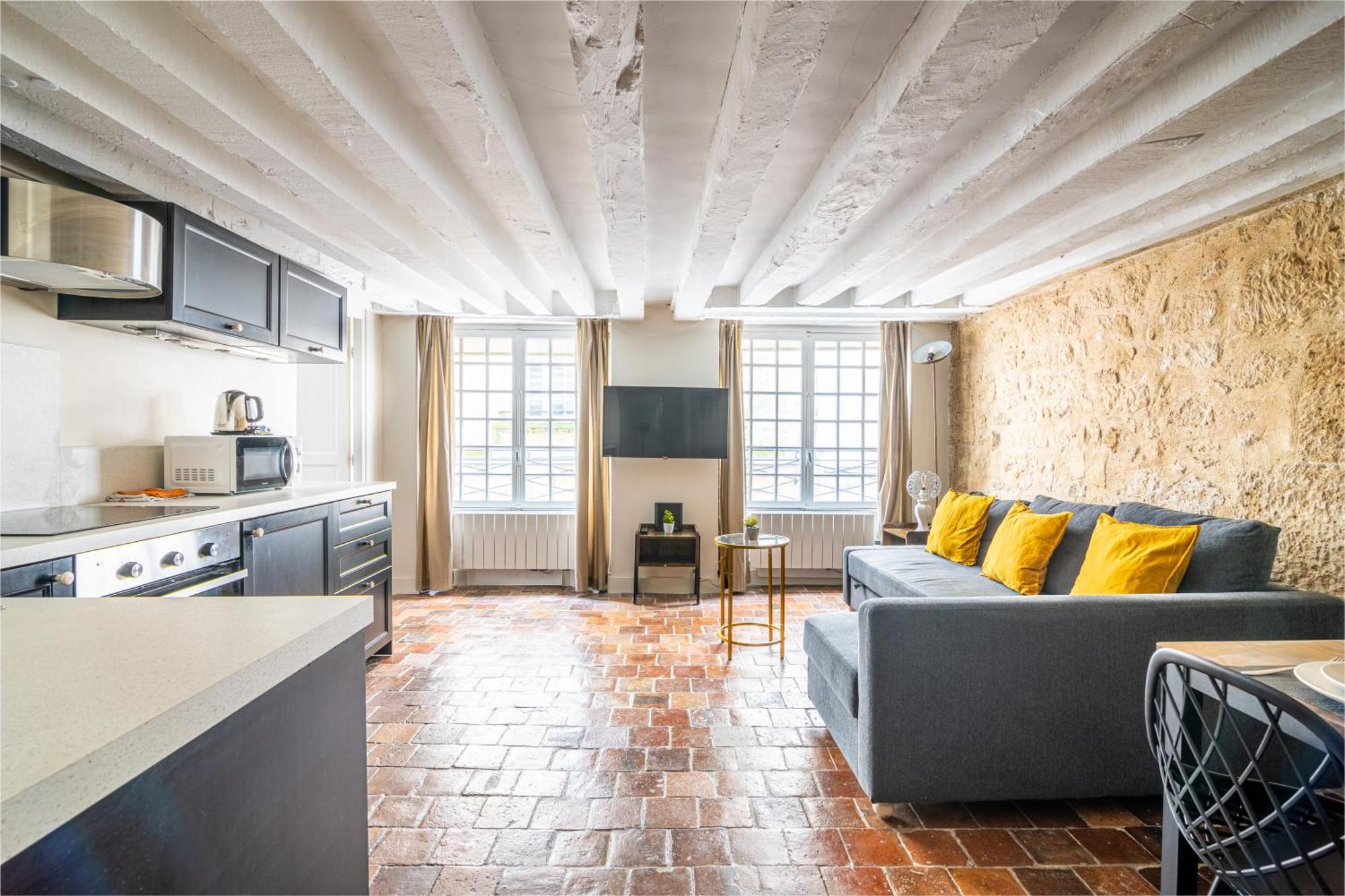 Au Coeur De Ile Saint-louis Free Netflix Apartment *