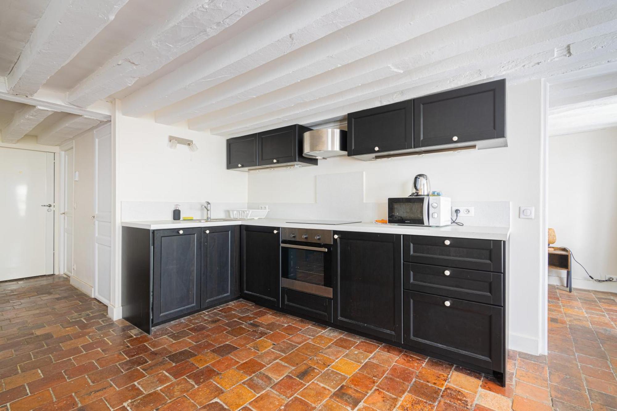 Au Coeur De Ile Saint-louis Free Netflix Apartment Paris