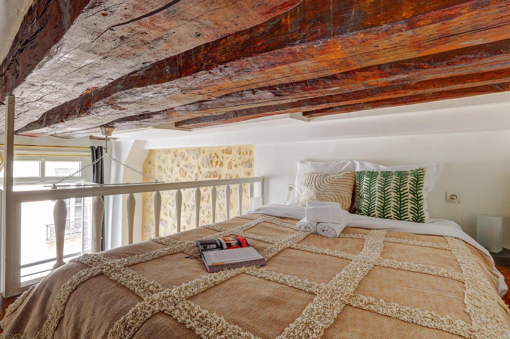 Le Marais & Pompidou - Cityapartmentstay Paris