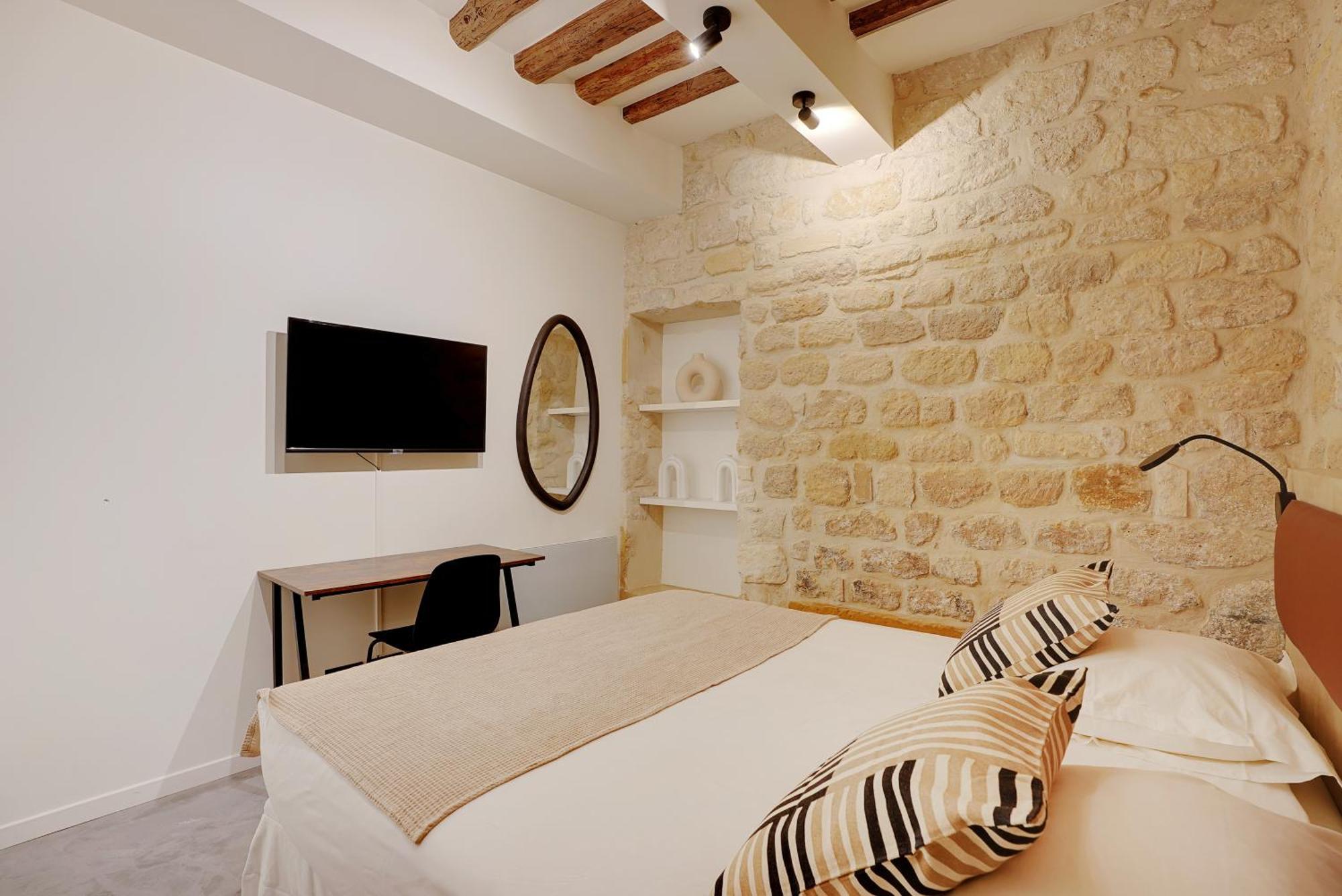 Spacious - 3br-6p - Place Des Vosges *