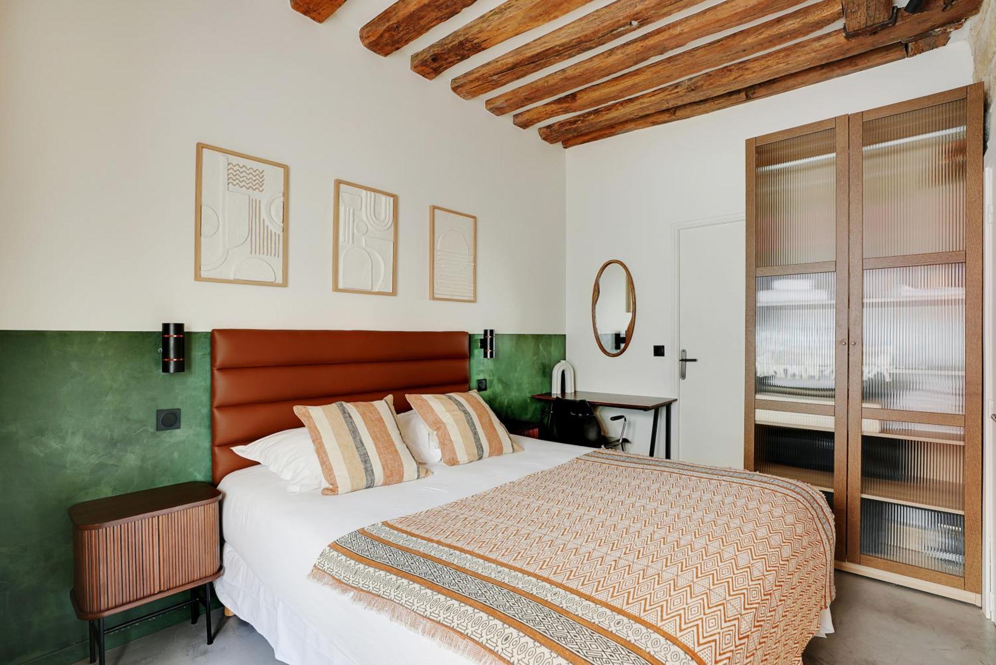 Spacious - 3br-6p - Place Des Vosges *