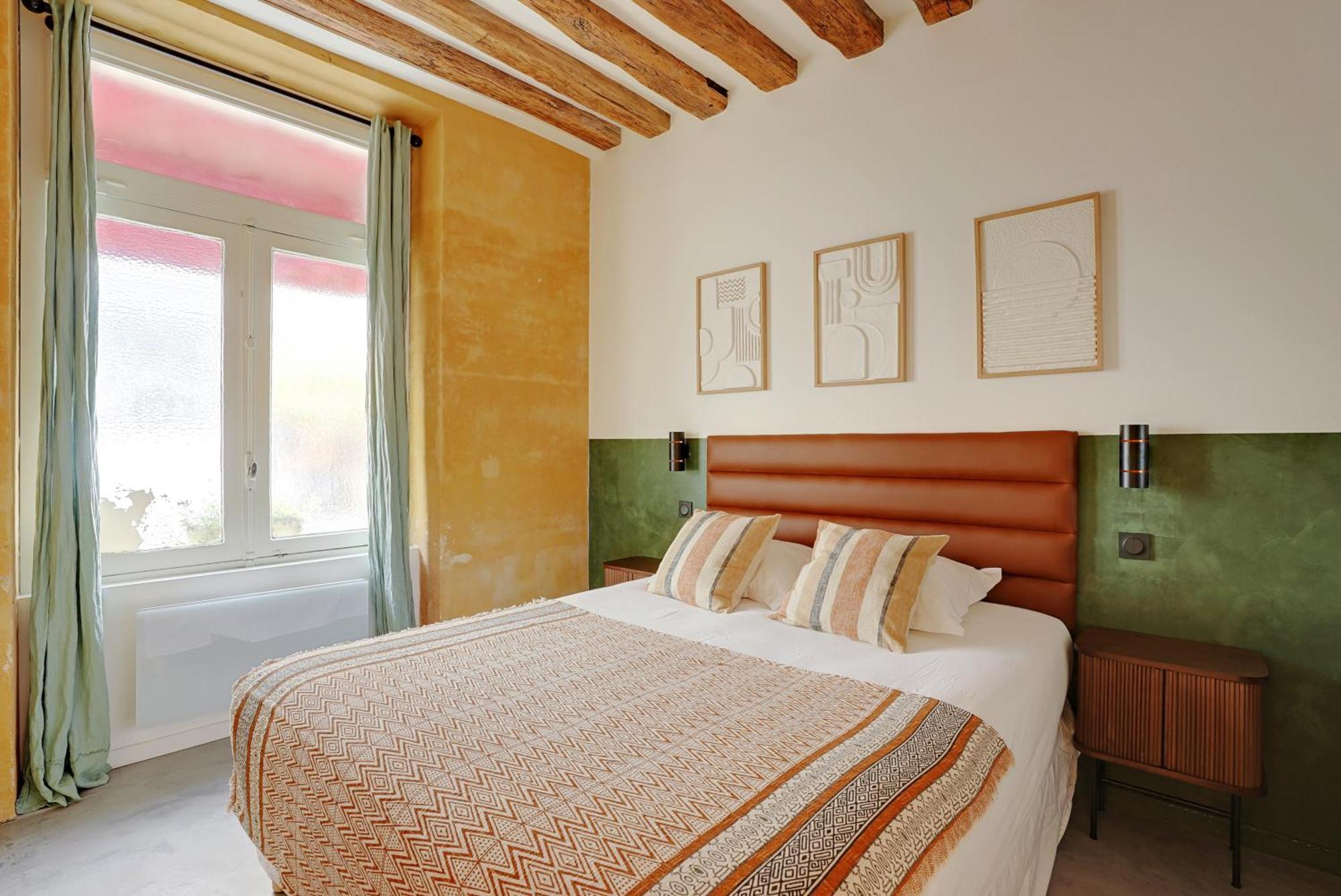 Spacious - 3br-6p - Place Des Vosges Apartment