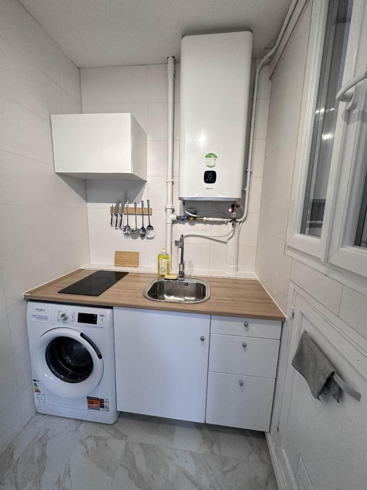 Homestay Mystery Base Paris