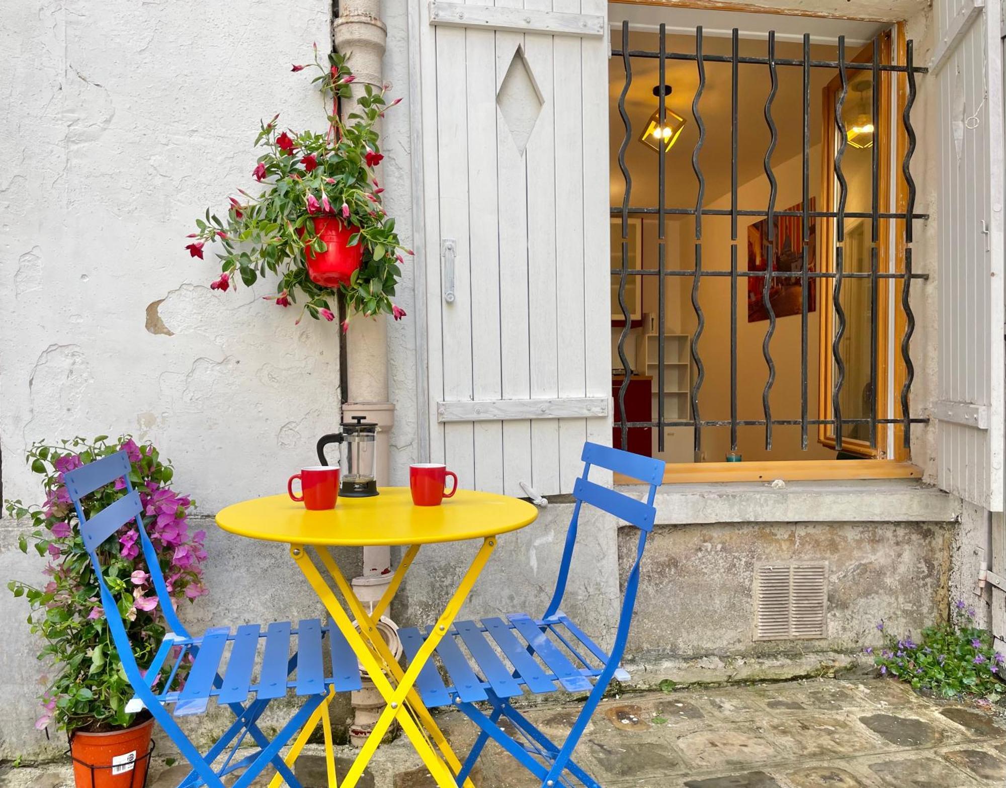 Heart Of Montmartre Cute & Cozy Apartment Paris