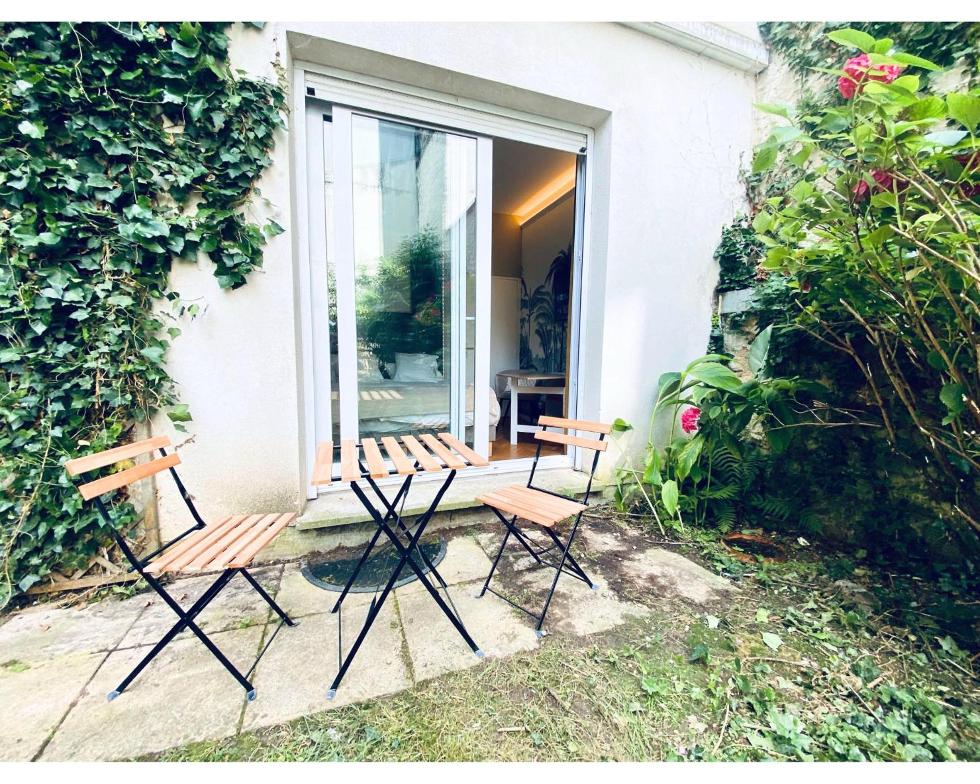 Privatunterkunft Cosy Avec Salle De Bain Et Jardin Prive