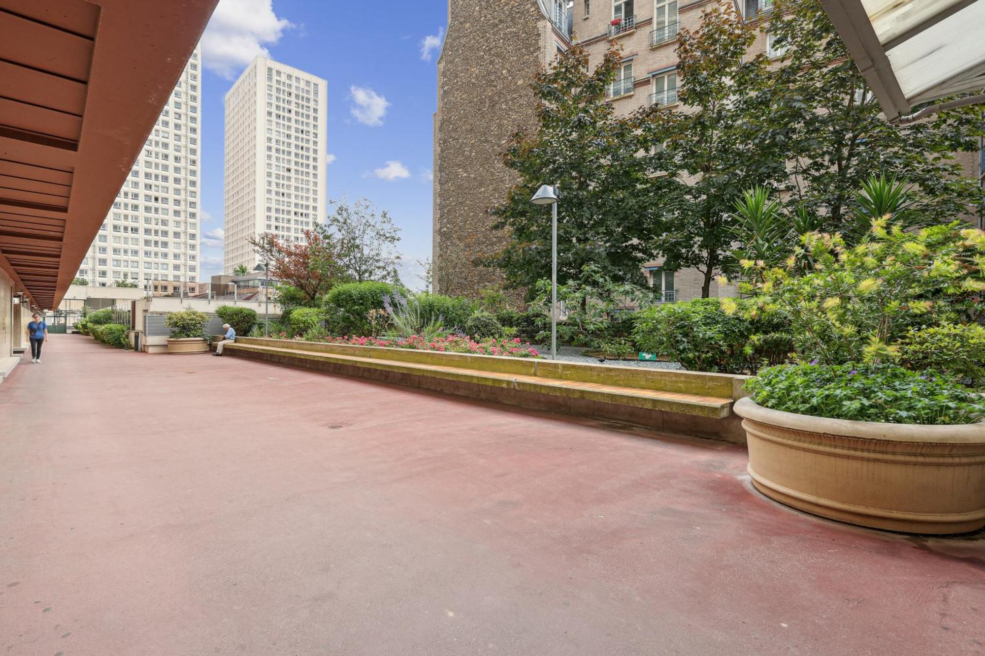 Apartment Calme Et Lumineux Place D'italie By Weekome Paris