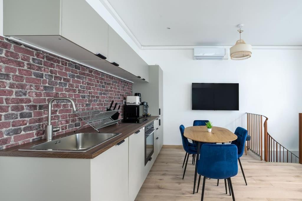 Apartment New Two Bedroom Two Bathroom Apartment Paris 15 Near Eiffel With Air Conditioning *