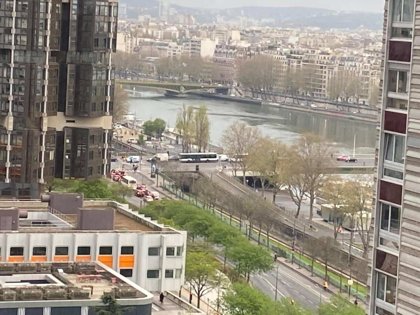 Apartment Family Seine & Spacious Flat 8min Walk To Eiffeltower Ac