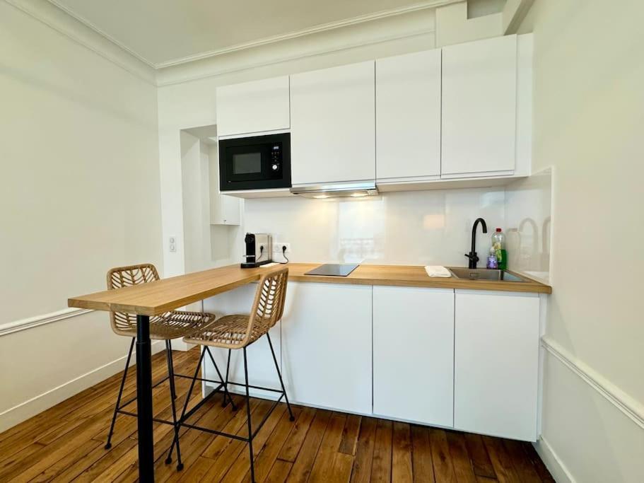 Apartment Nouveau