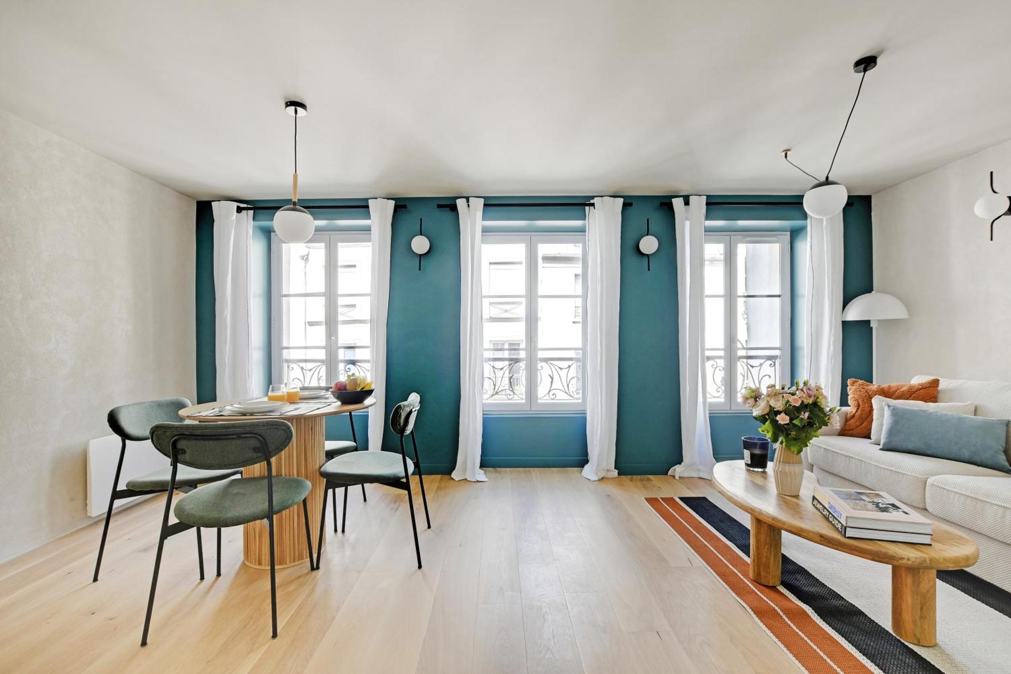 Sereners In Montorgueil - Rue Saint-denis *