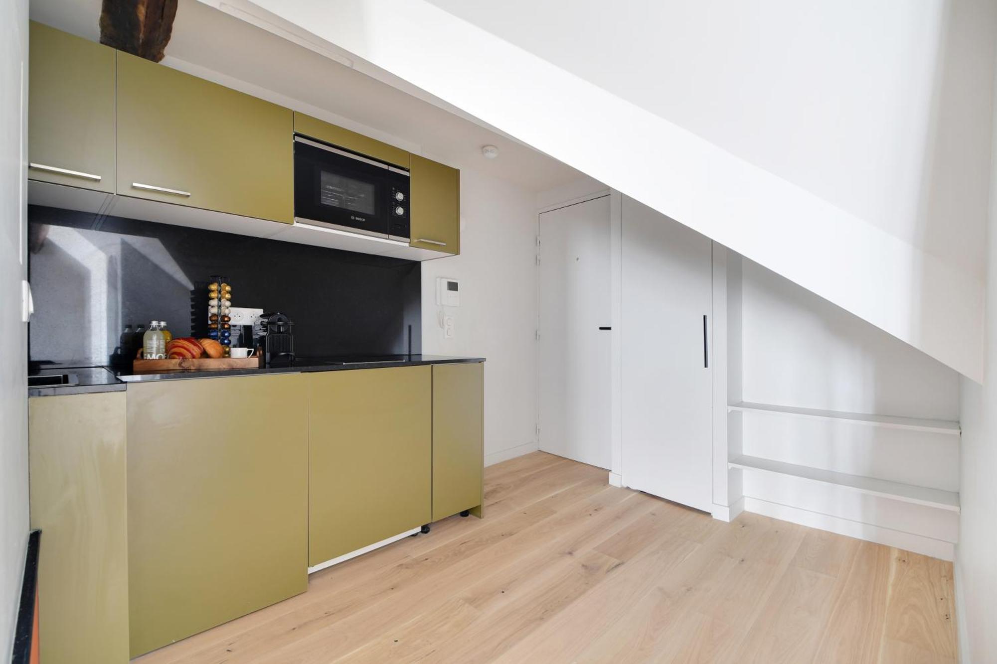 Sereners In Montorgueil - Rue Saint-denis *