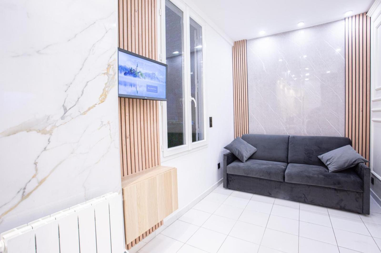 Apartment Royal Carre D'or De 17 Eme Paris
