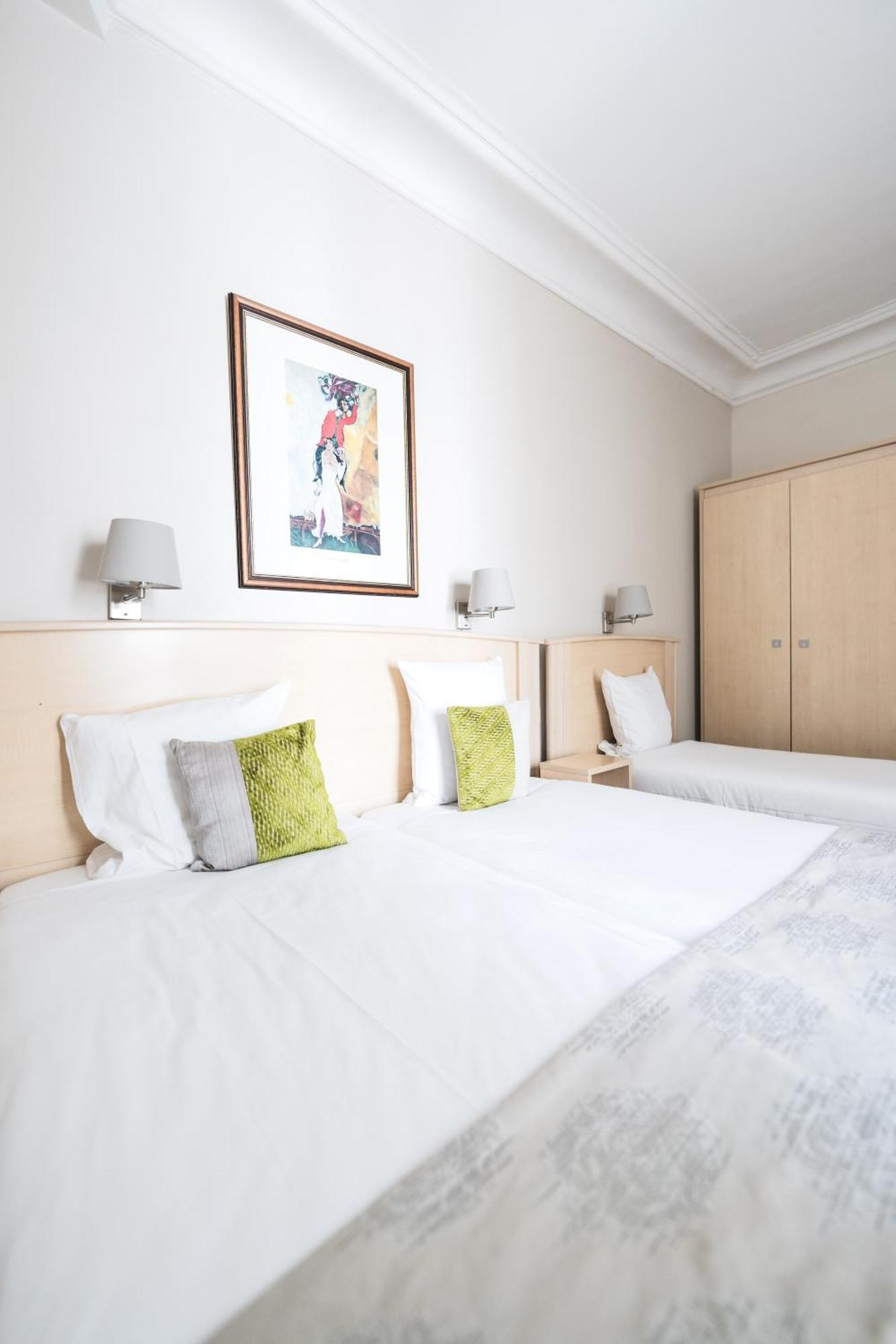 -rodier- Hotel Paris