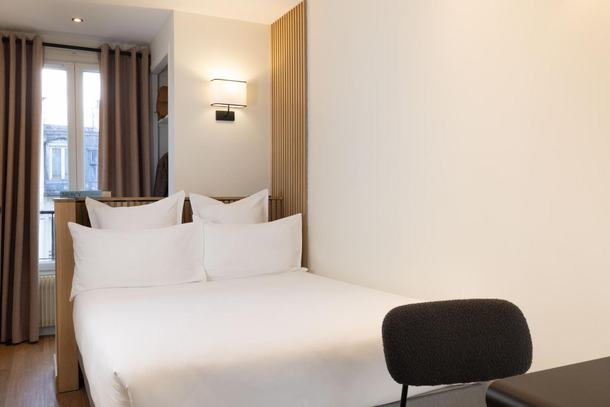 Pavillon De Montmartre Hotel Paris
