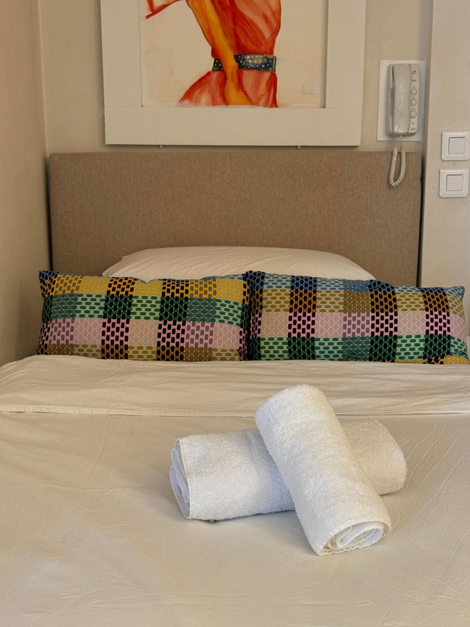 Pompidou - Rue Des Temples 3 Places Appartement *