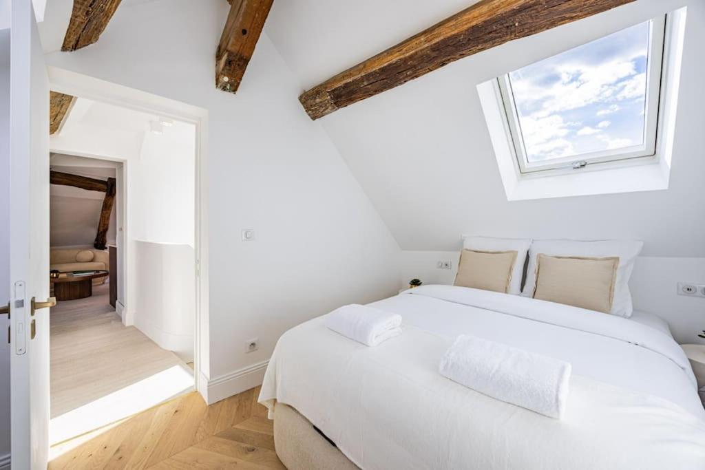 3 Bedrooms Sacree Coeur Place Du Tertre Montmartre *