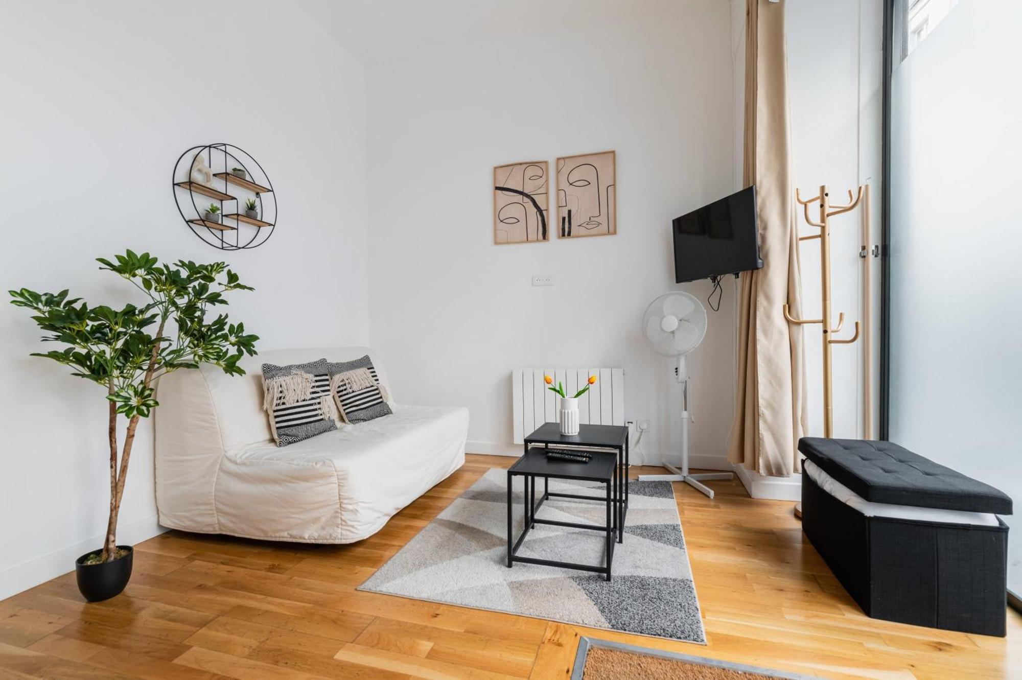 Bel Cosy Situe Pres Des Halles - 4p Appartement *