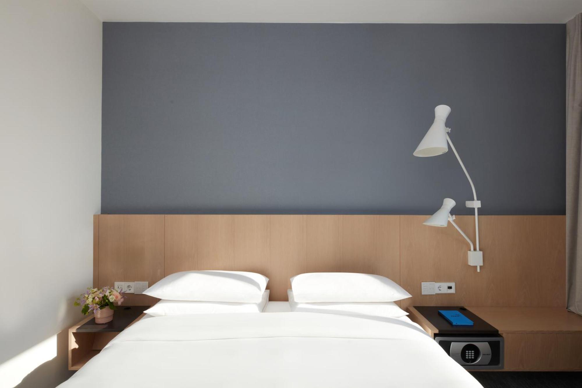 Hyatt Regency Etoile 4* Paris