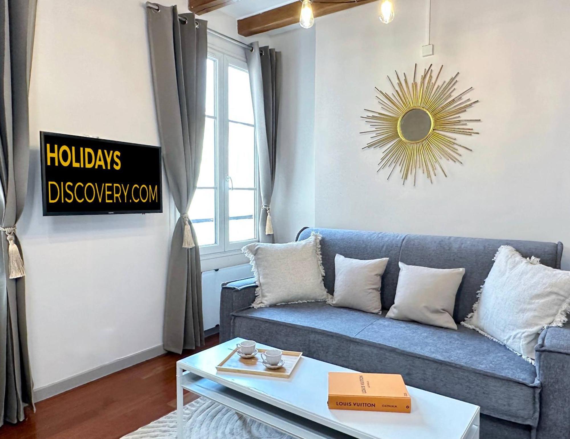 1579 - Eiffel Tower Gem, Stylish & Unique Appartement Paris